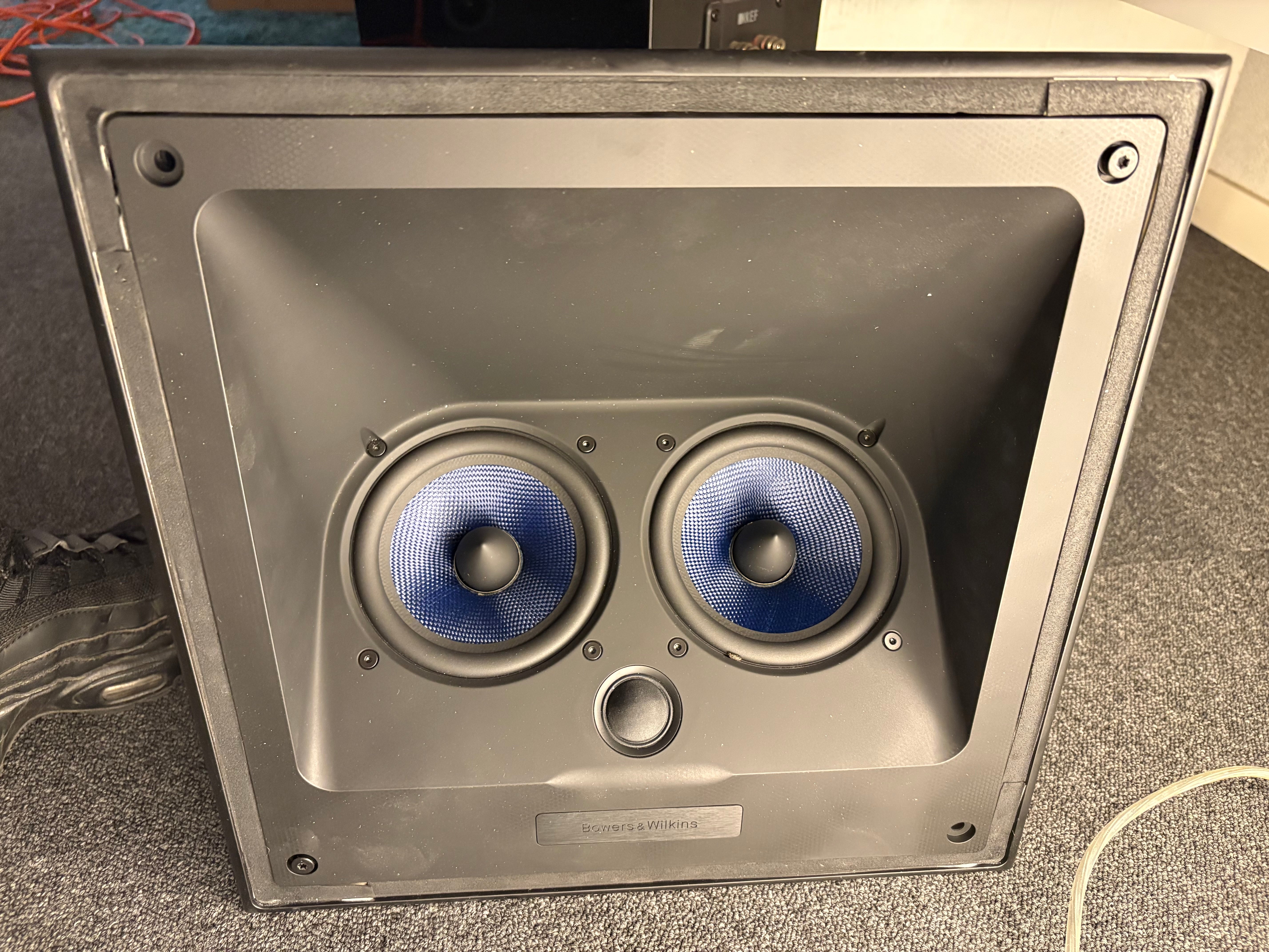 Bowers & Wilkins CCM7.4, vaihtolaite. Helsinki