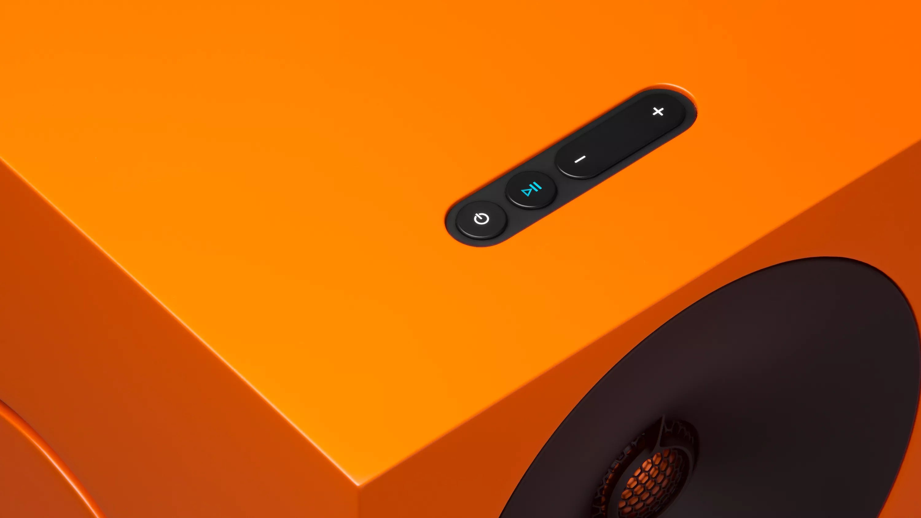 Cambridge Audio L/R X langaton aktiivikaiutinjärjestelmä