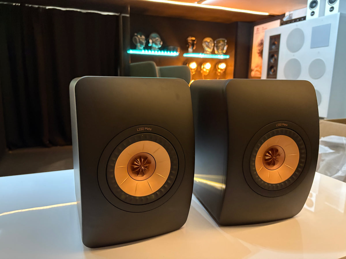 KEF LS50 Meta jalustakaiutinpari, vaihtolaite. Helsinki