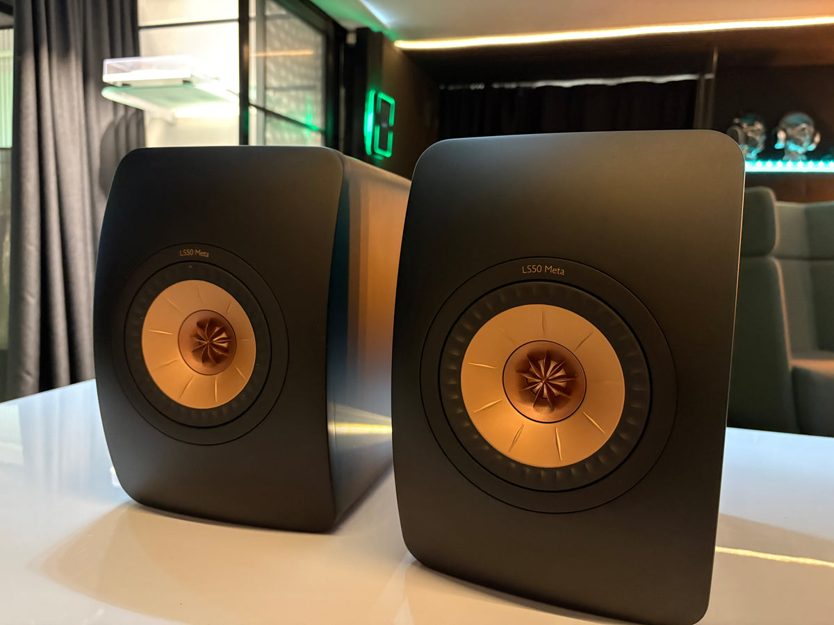 KEF LS50 Meta jalustakaiutinpari, vaihtolaite. Helsinki