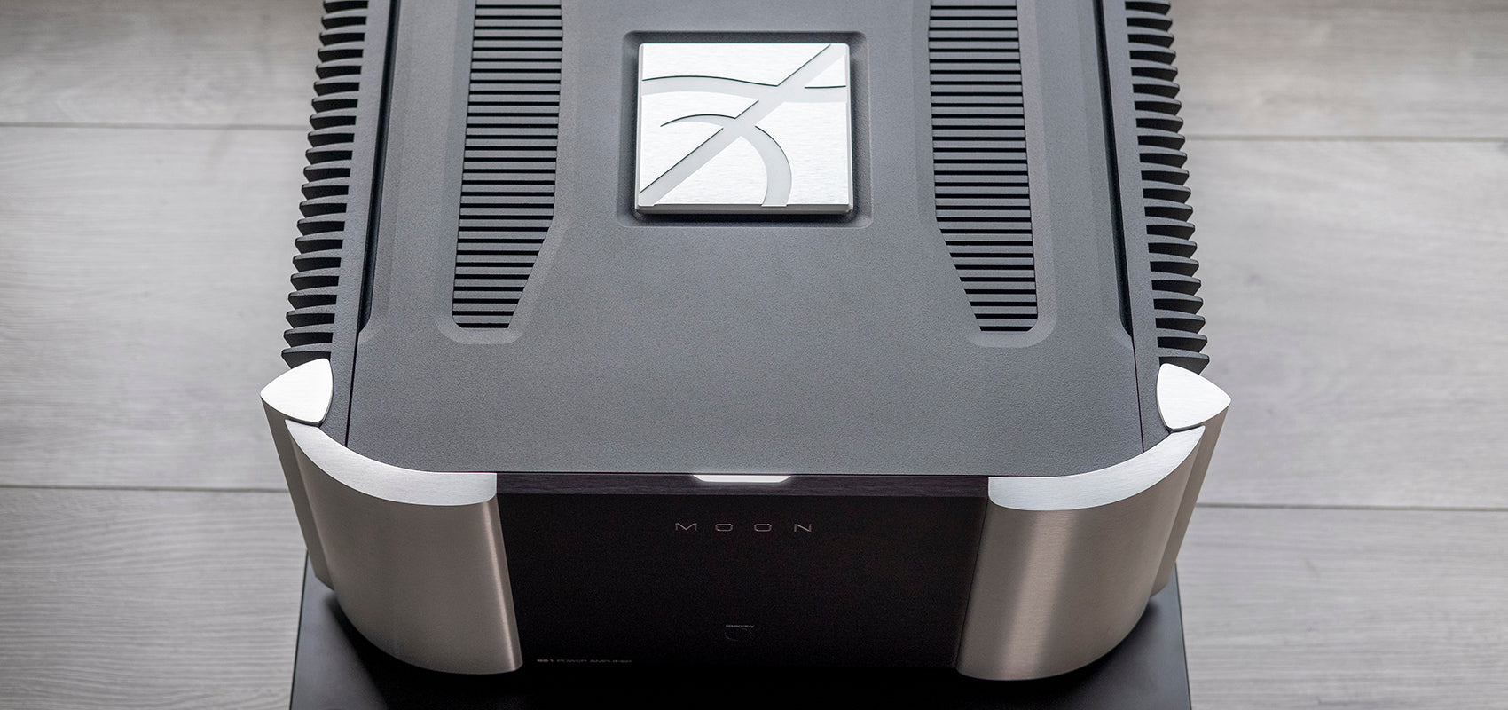 Simaudio MOON 861 North Collection power amplifier