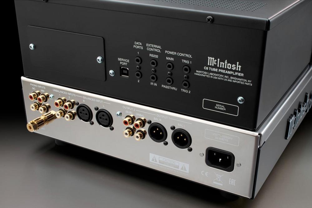 McIntosh C8 putkiesivahvistin