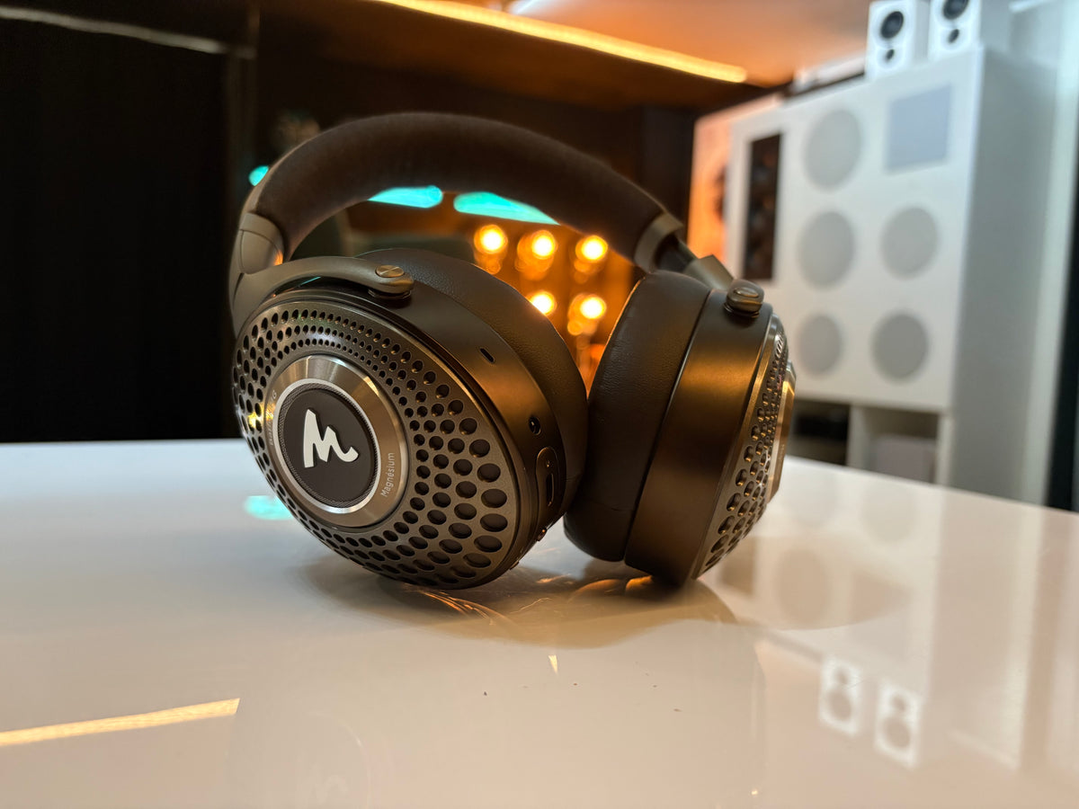 Focal Bathys MG langattomat sankakuulokkeet, myymälädemo. Helsinki