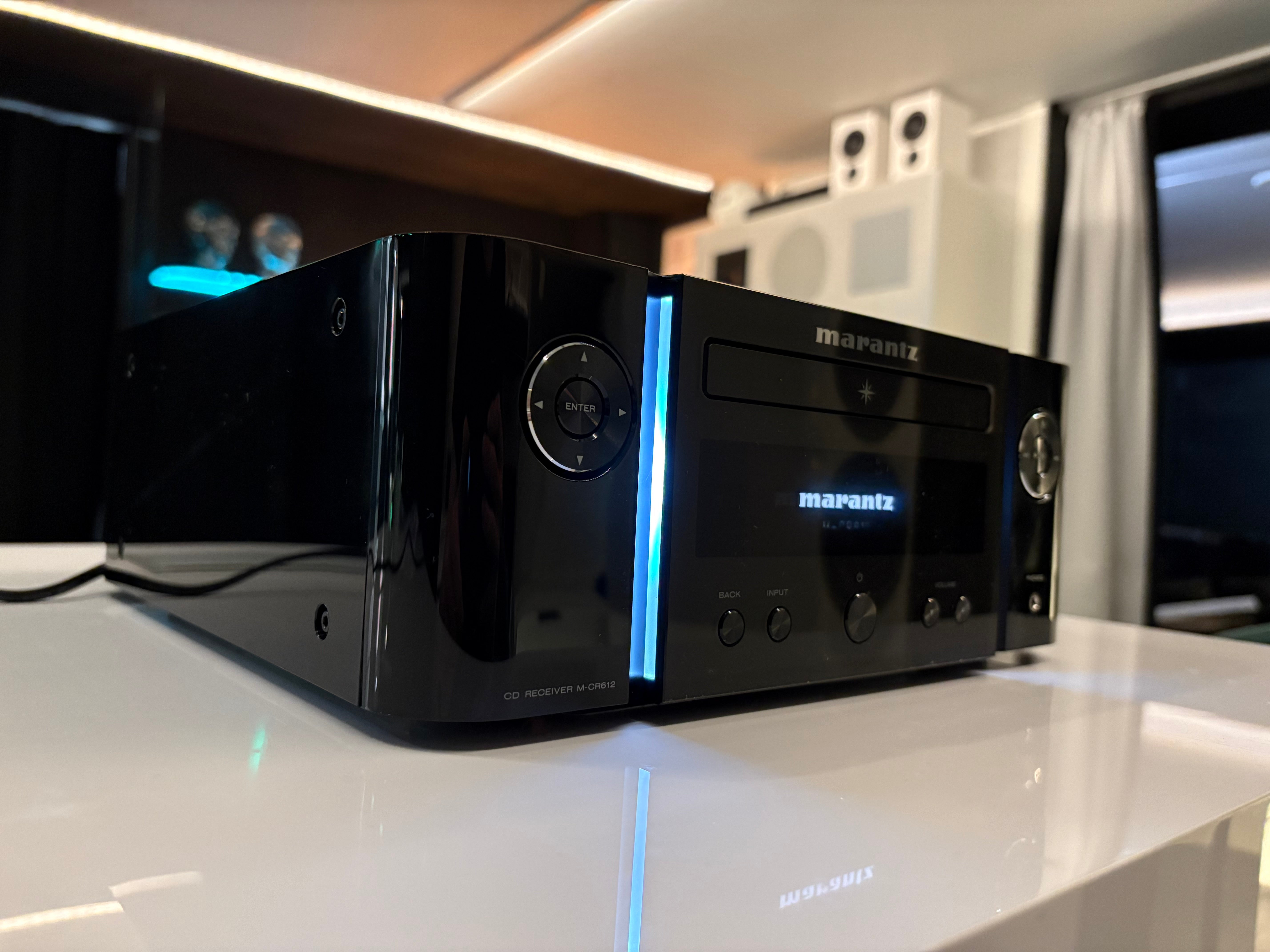 Marantz M-CR612 Melody X yhdistelmälaite, asiakaspalautus. Helsinki