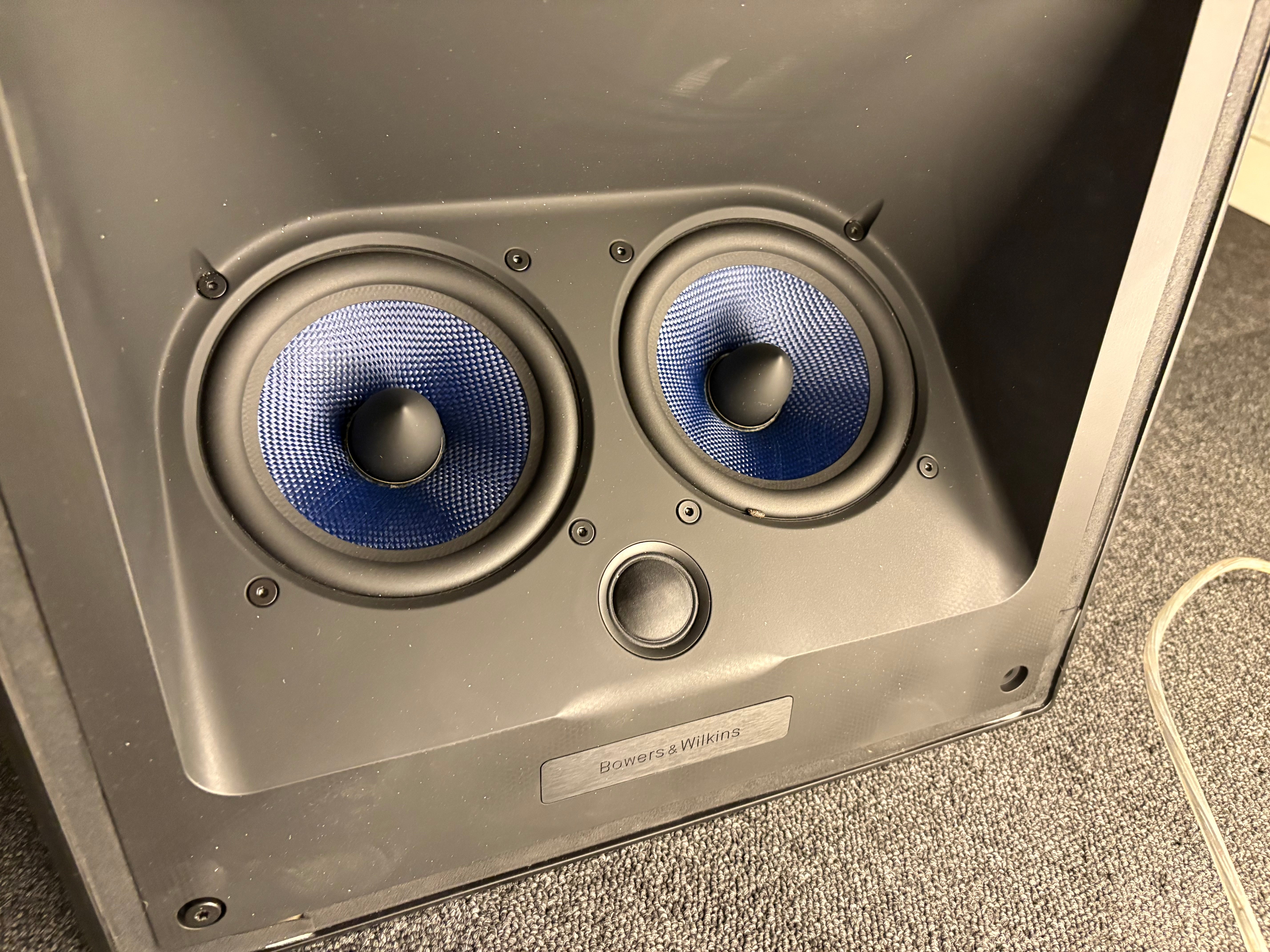Bowers & Wilkins CCM7.4, vaihtolaite. Helsinki
