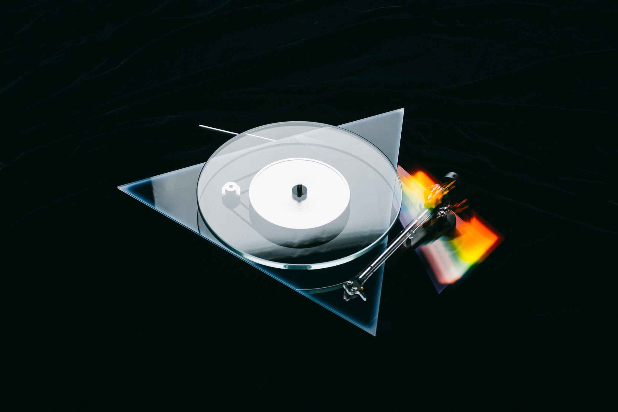 Pro-Ject The Dark Side of Moon Turntable 