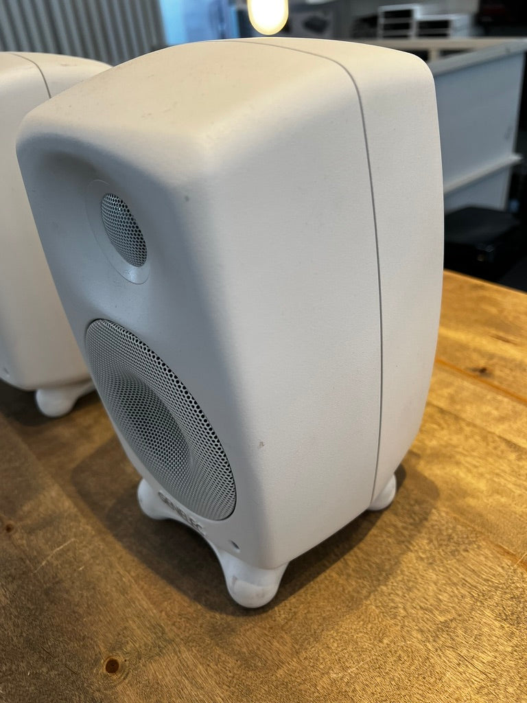 Genelec 4020C asennuskaiutinpari, myyntitili