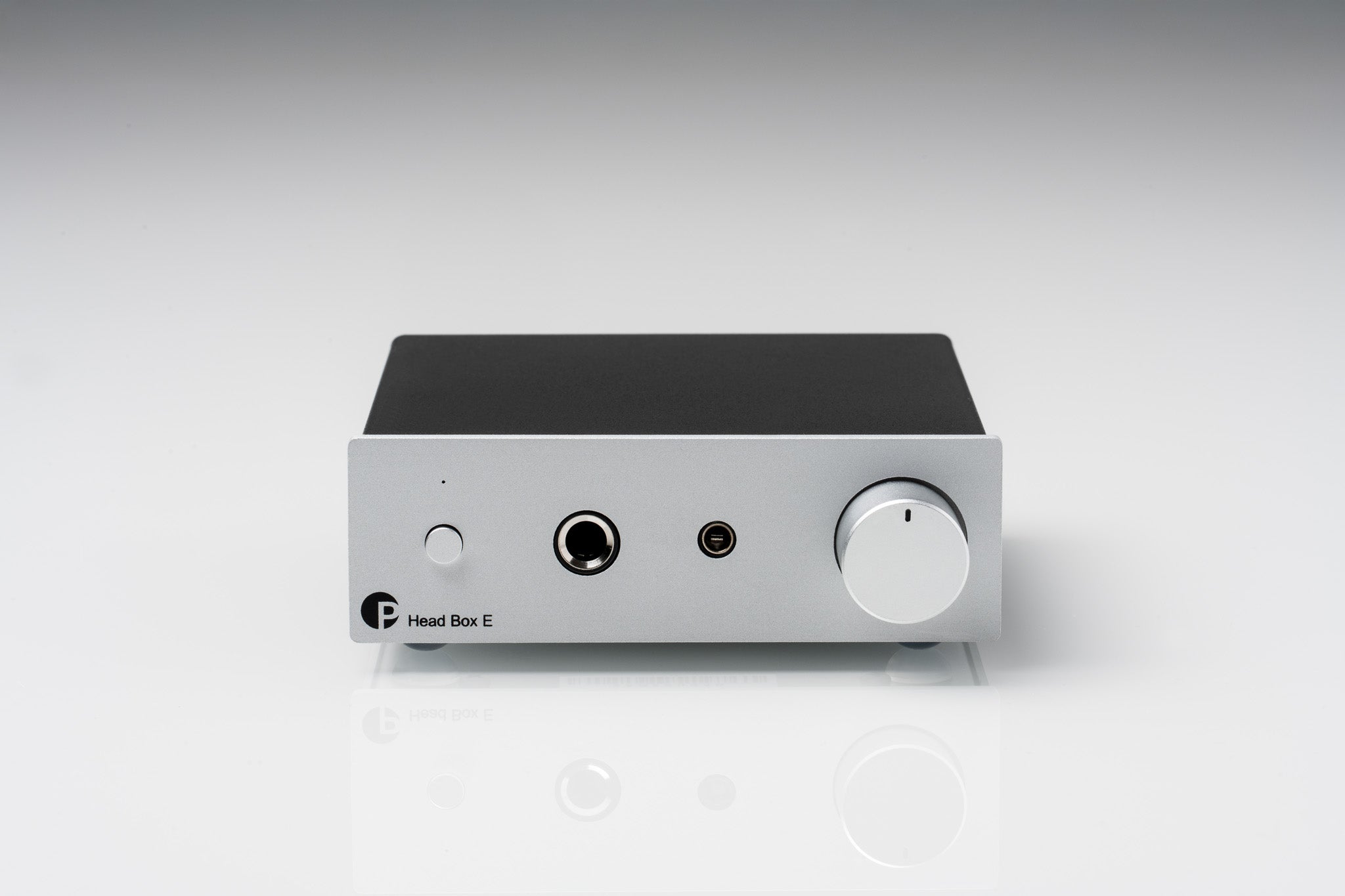 Pro-Ject Head Box E headphone amplifier