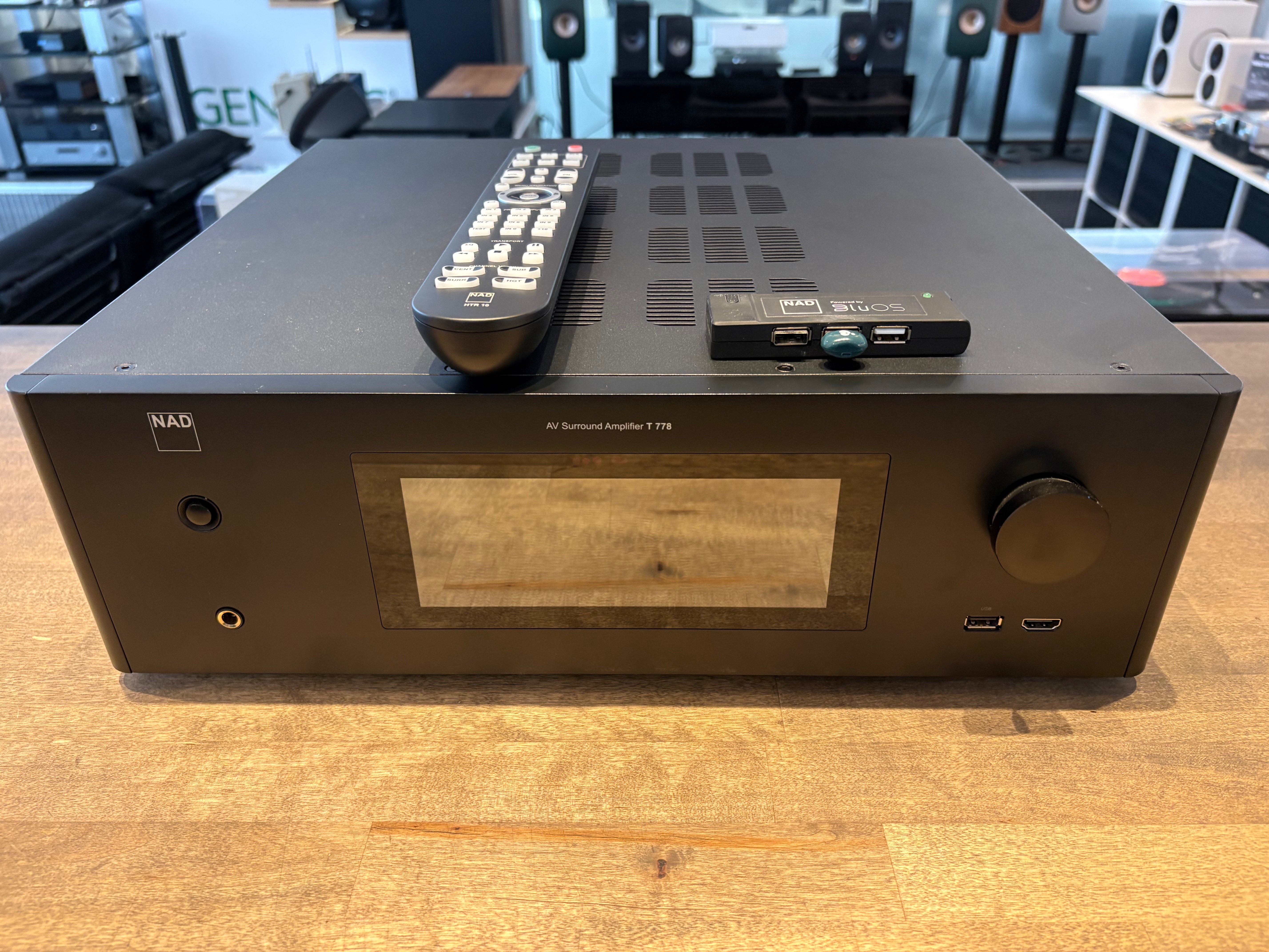 NAD T778 AV-vahvistin, vaihtolaite