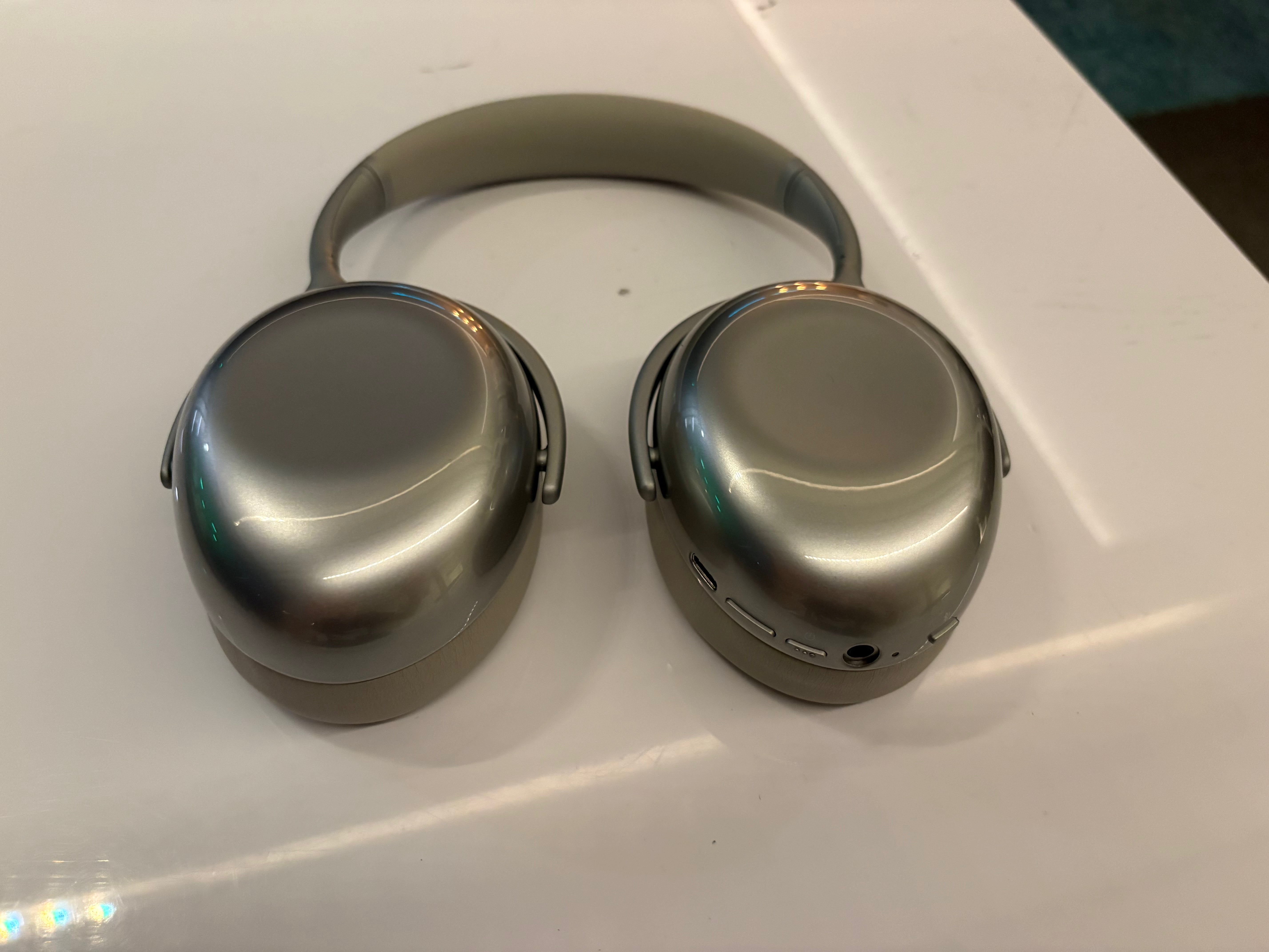 KEF Mu7 noise canceling headphones