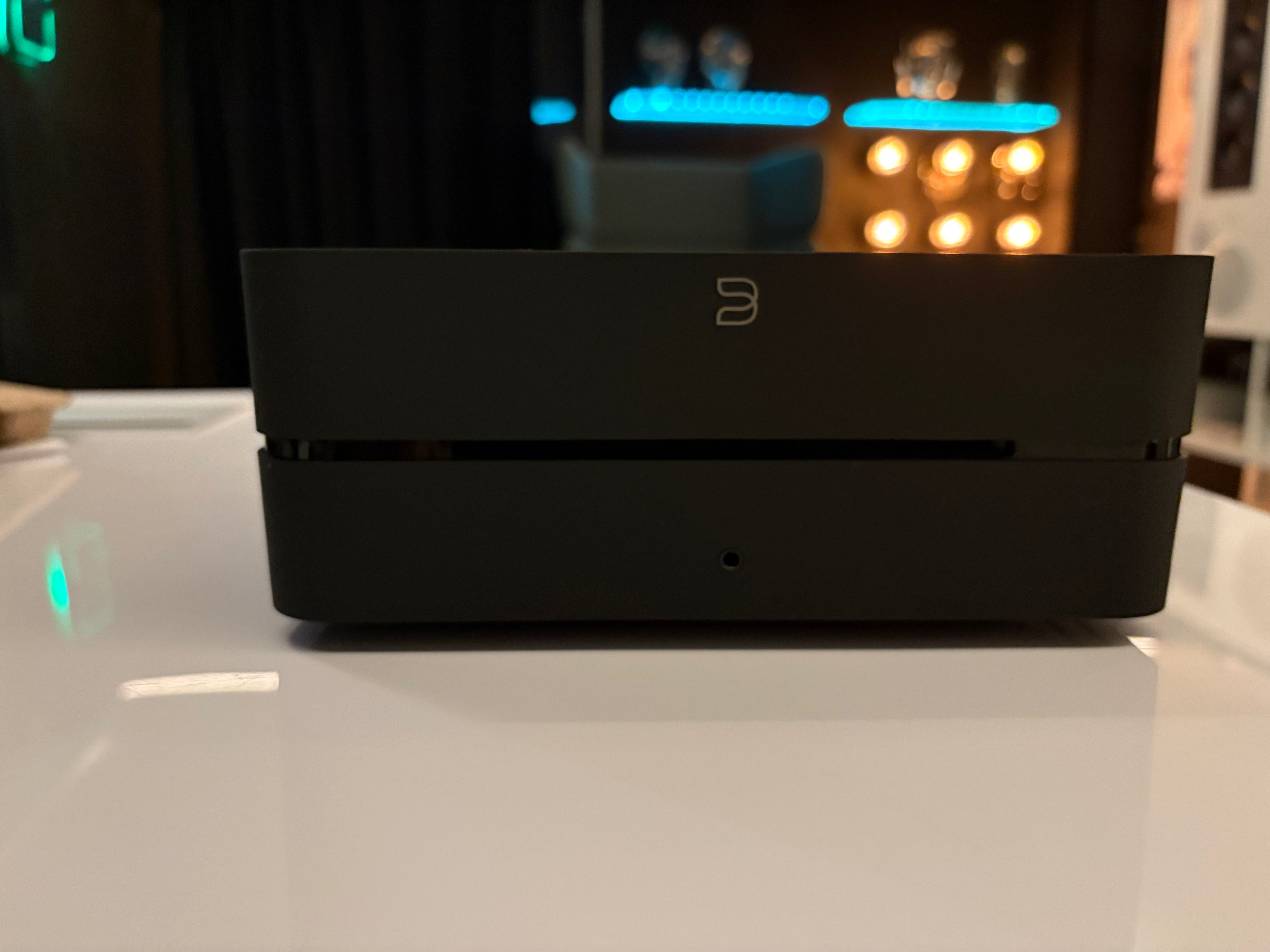 BLUESOUND VAULT 2i wireless multi-room player