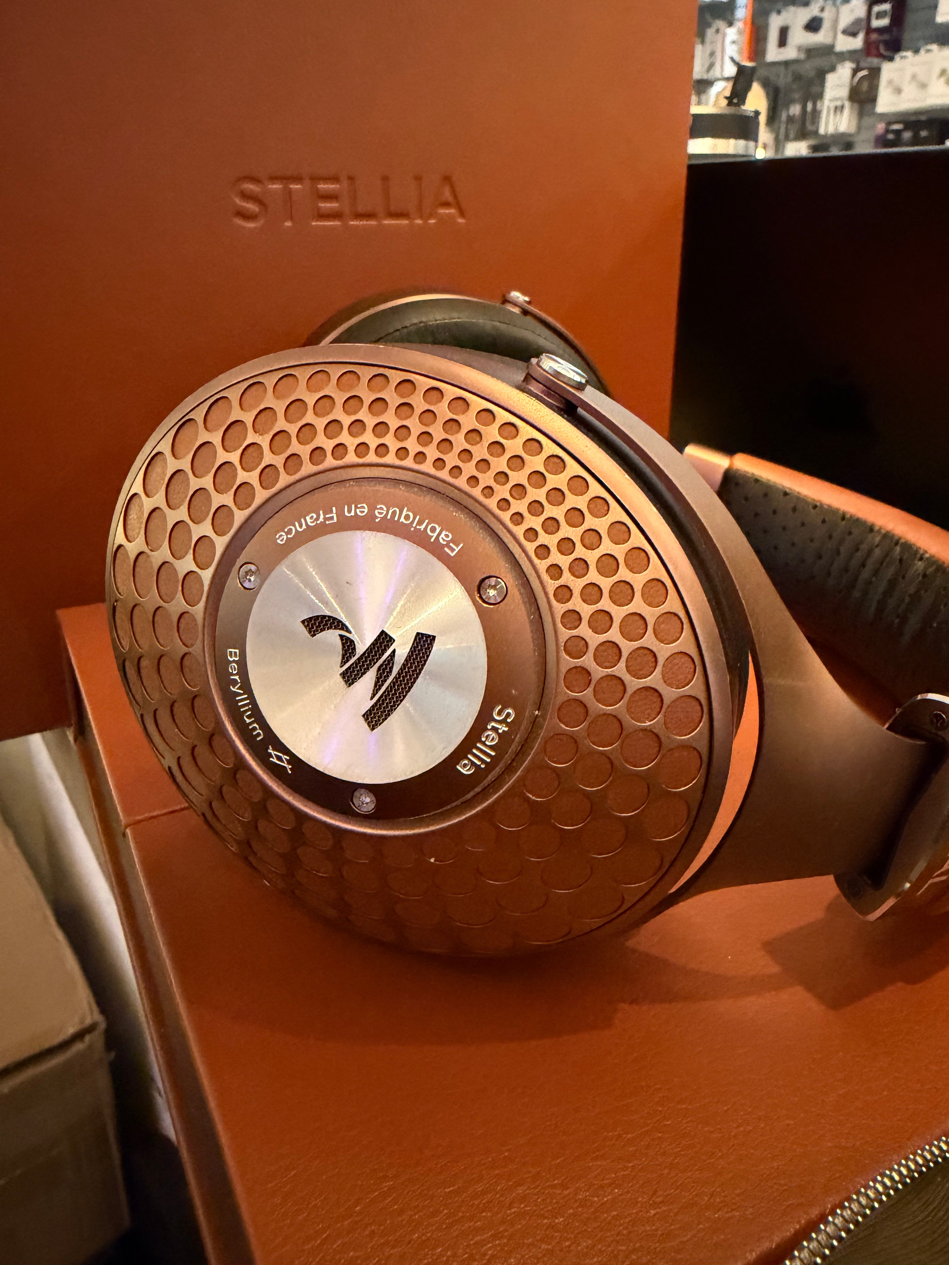 Focal Stellia kuulokkeet, vaihtolaite