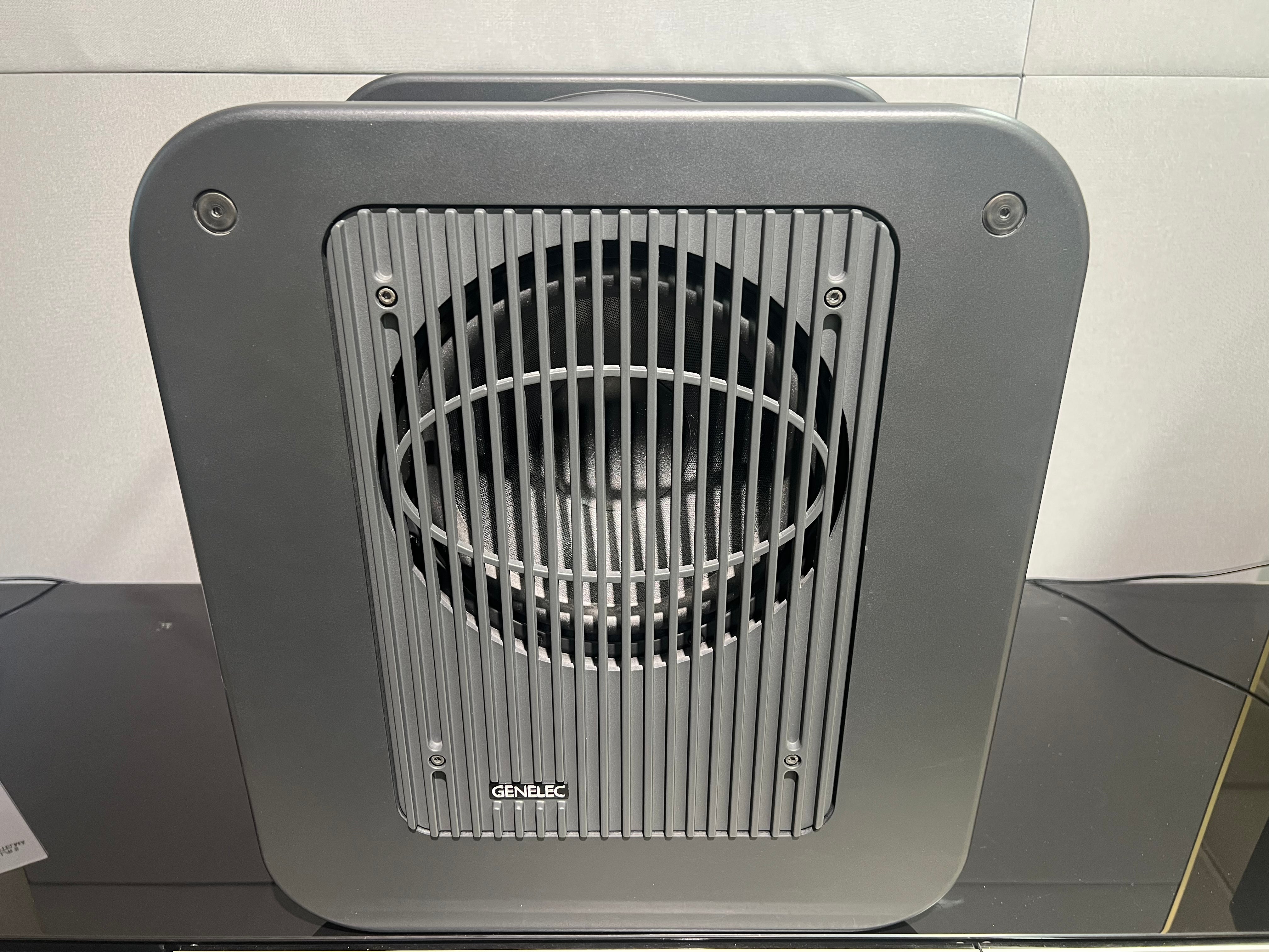 Genelec 7360A DSP-aktiivisubwoofer musta vaihtolaite, Oulu