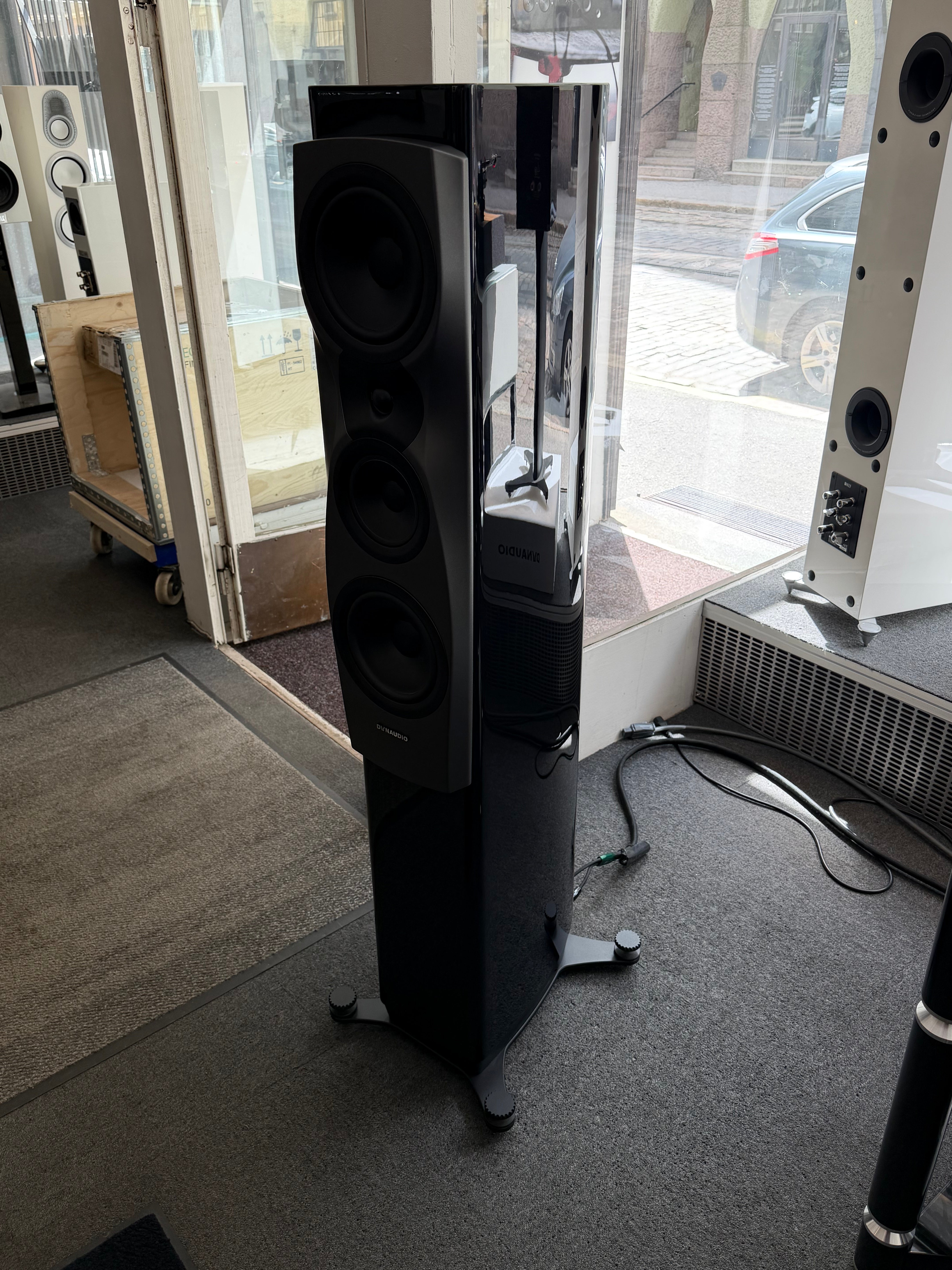 Dynaudio Confidence 30, demopari, Helsinki