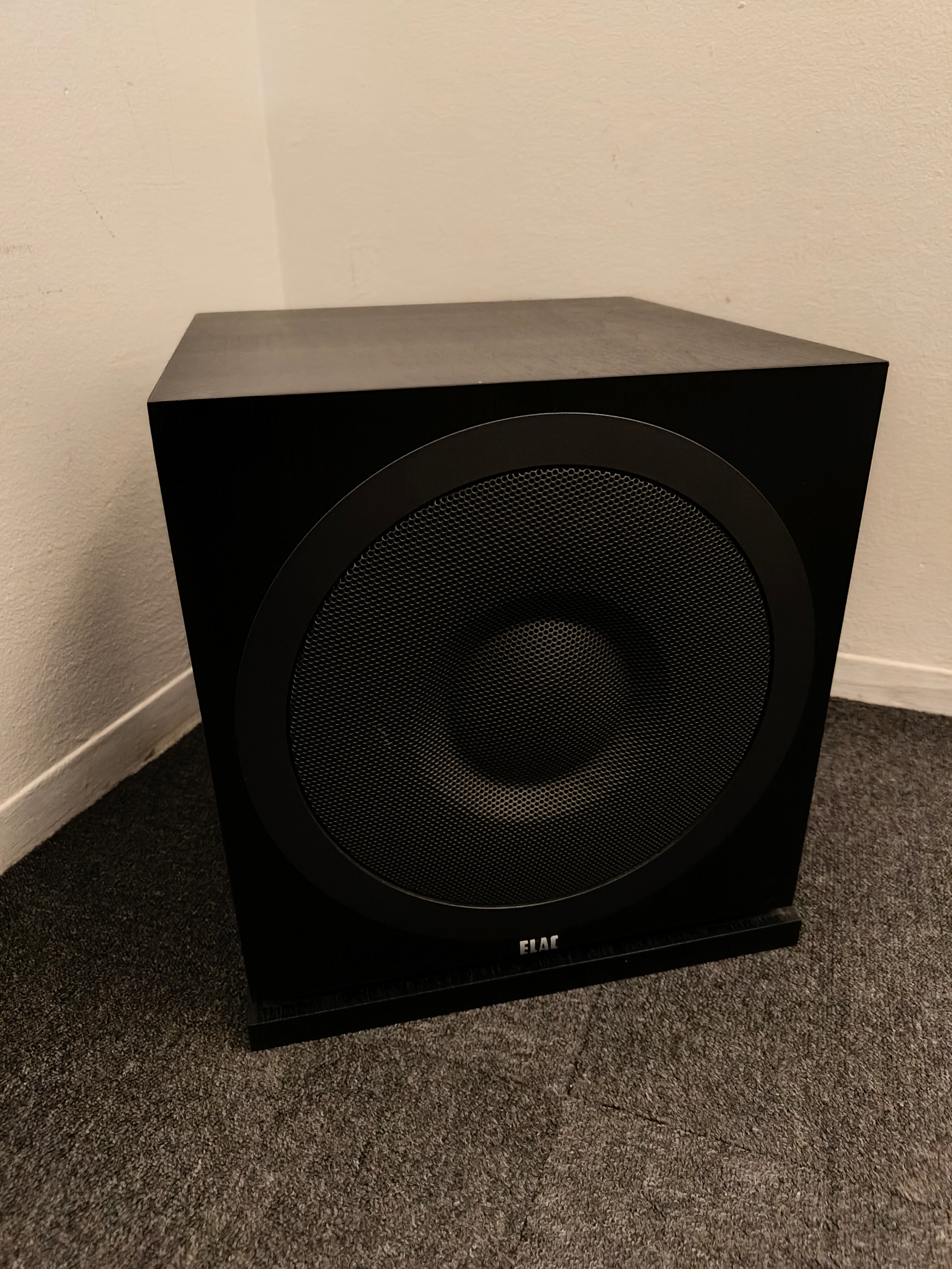 ELAC SUB3010 Subwoofer (Vaihtolaite)