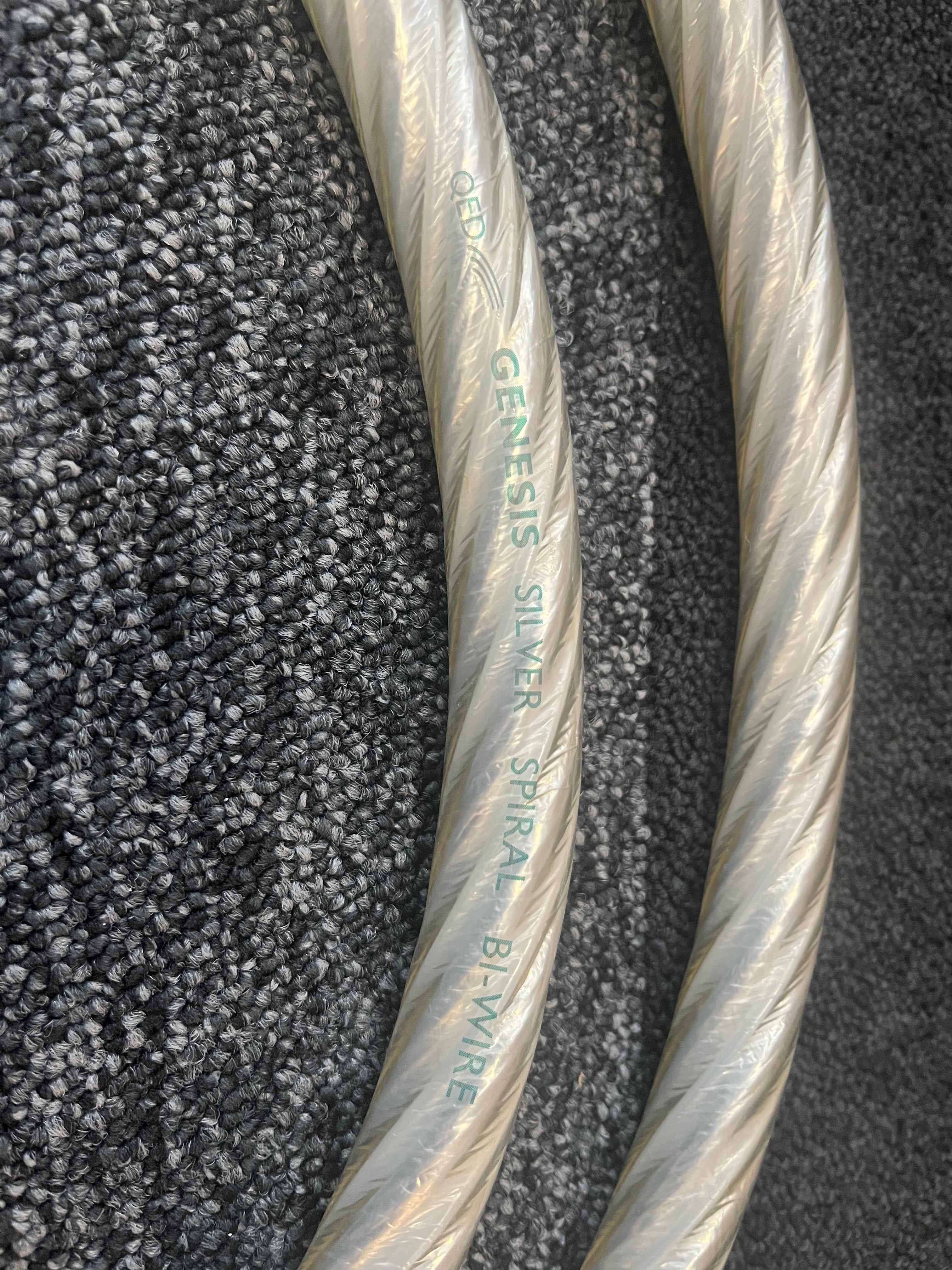 QED Genesis silver spiral Bi-wire kaapelit 3m, vaihtolaite Oulu