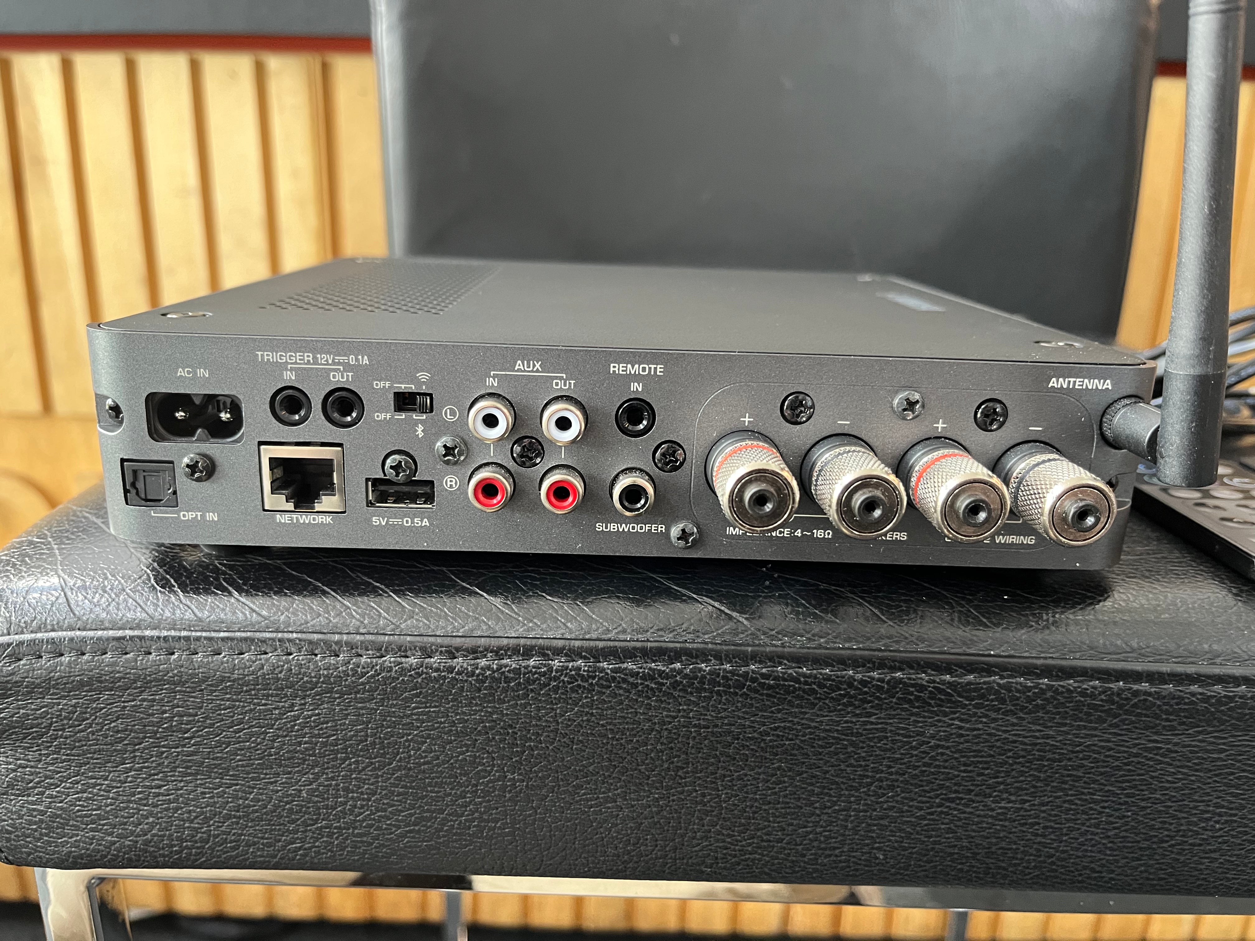 Yamaha WXA-50, vaihtolaite, sijainti Oulu