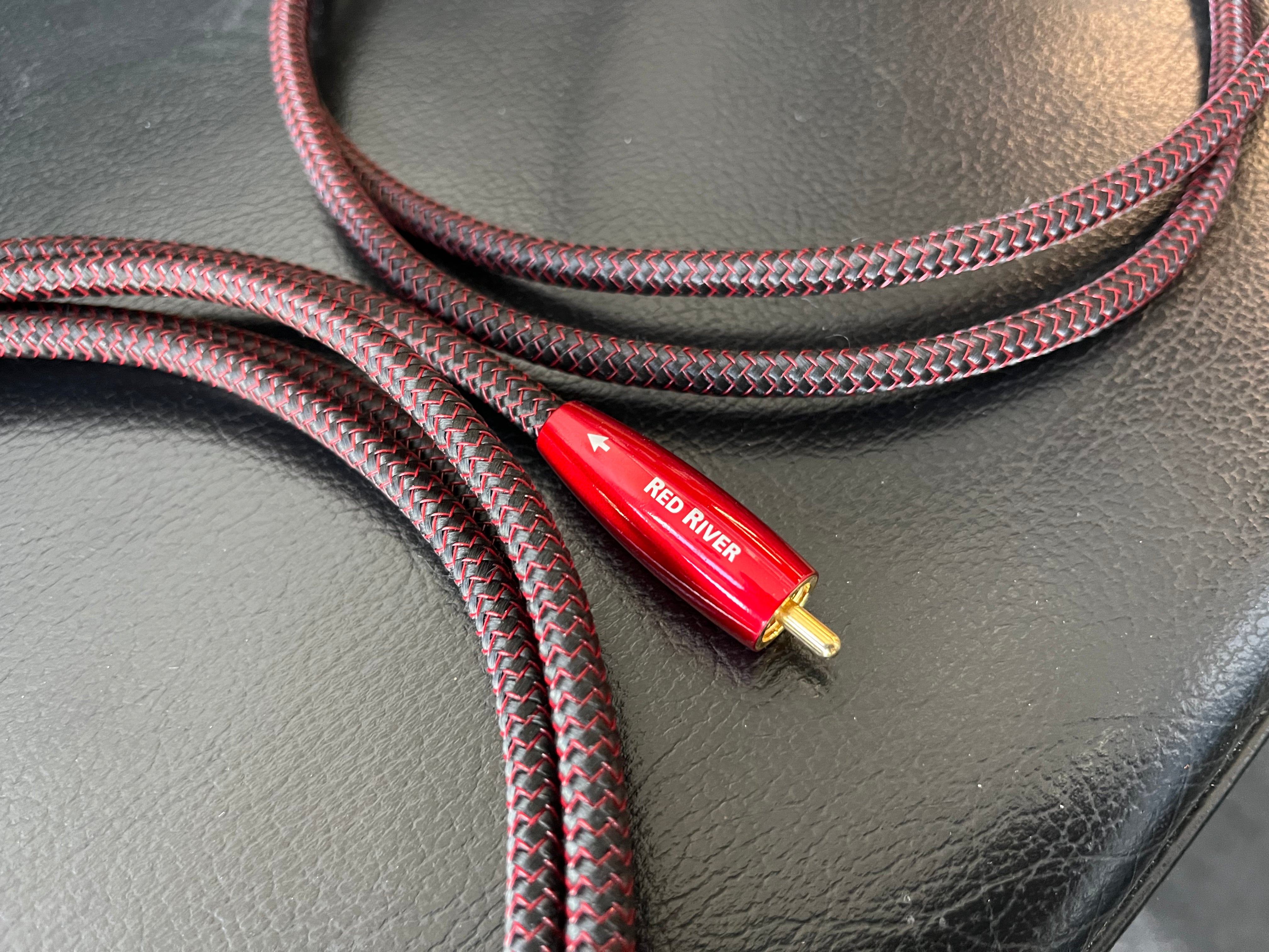 Audioquest Red River RCA-XLR cable 2m, demo removal, location Oulu