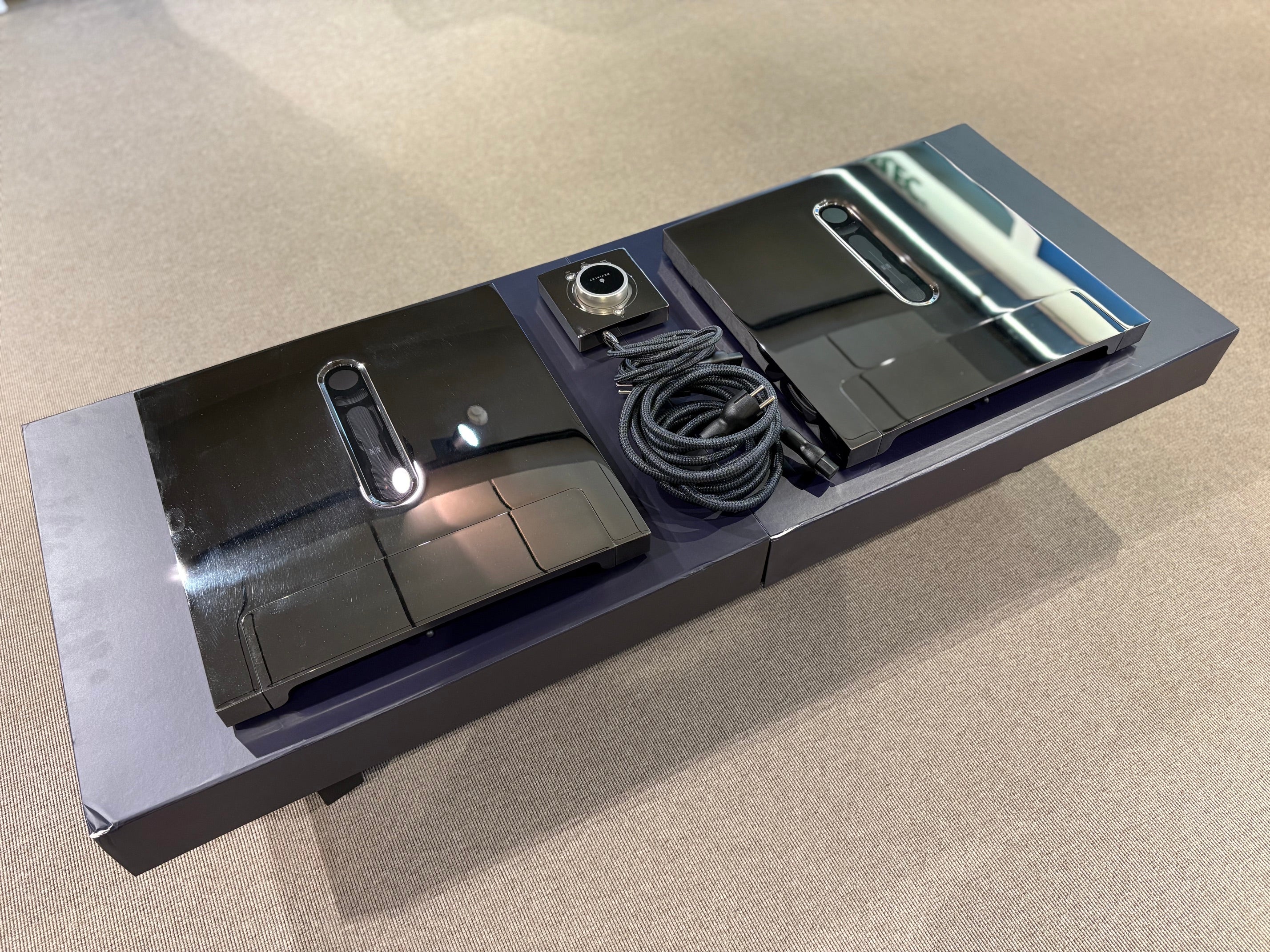 Devialet Expert 1000 PRO DUAL -vahvistin, VAIHTOLAITE