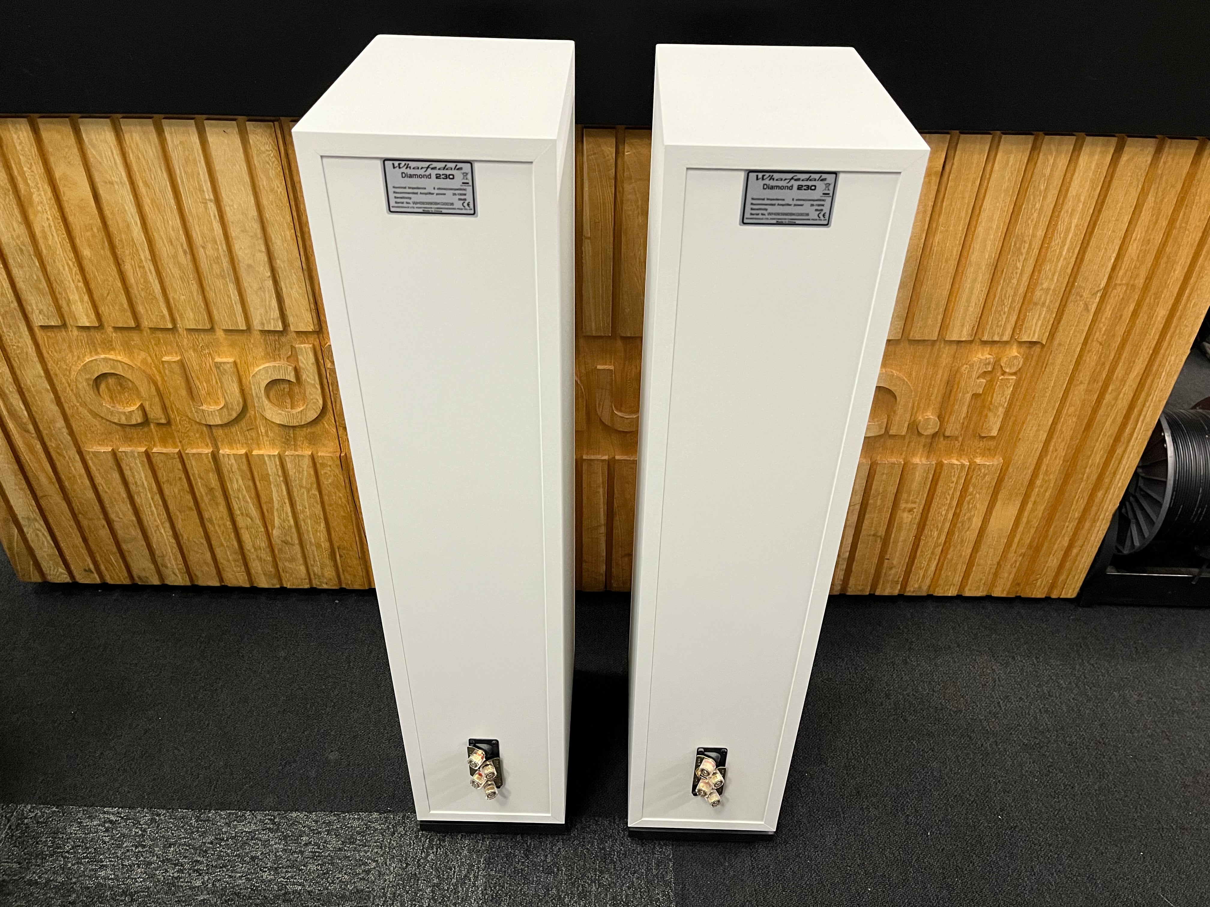 Wharfedale Diamond 230, used pair of speakers