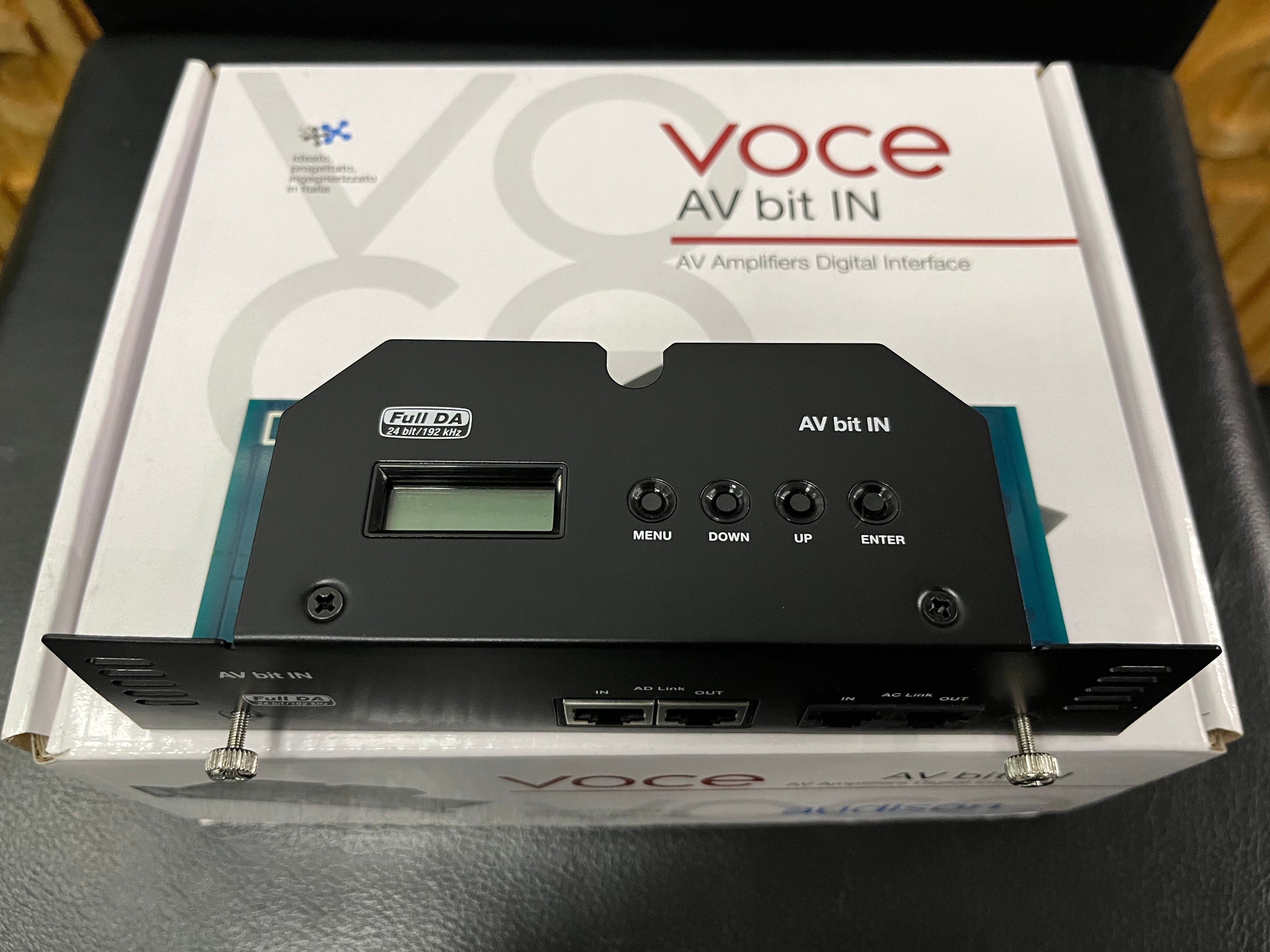 Audison voce av-bit in, used