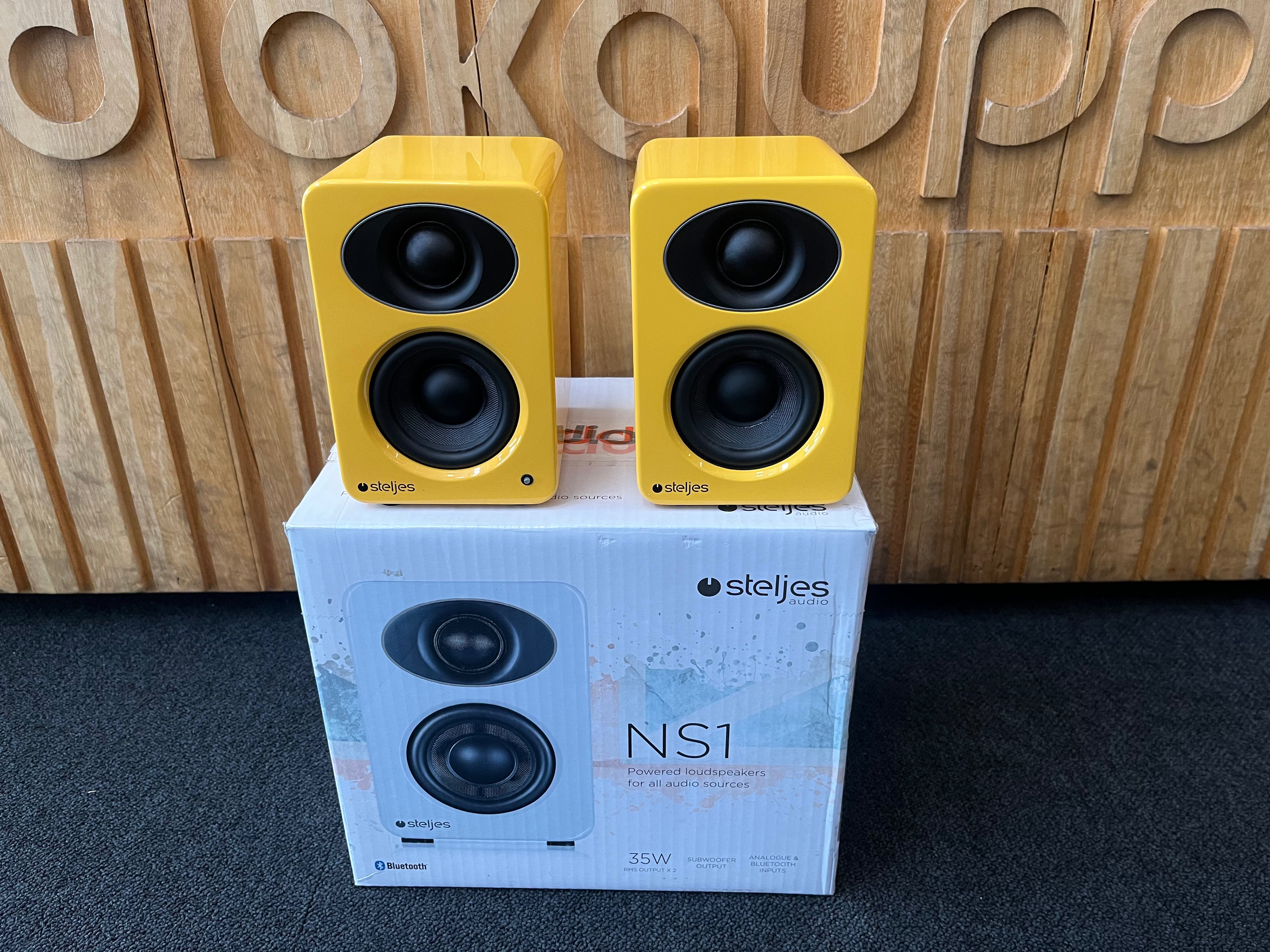 Steljes Audio NS1 aktiivikaiuttimet , käytetty , Oulu