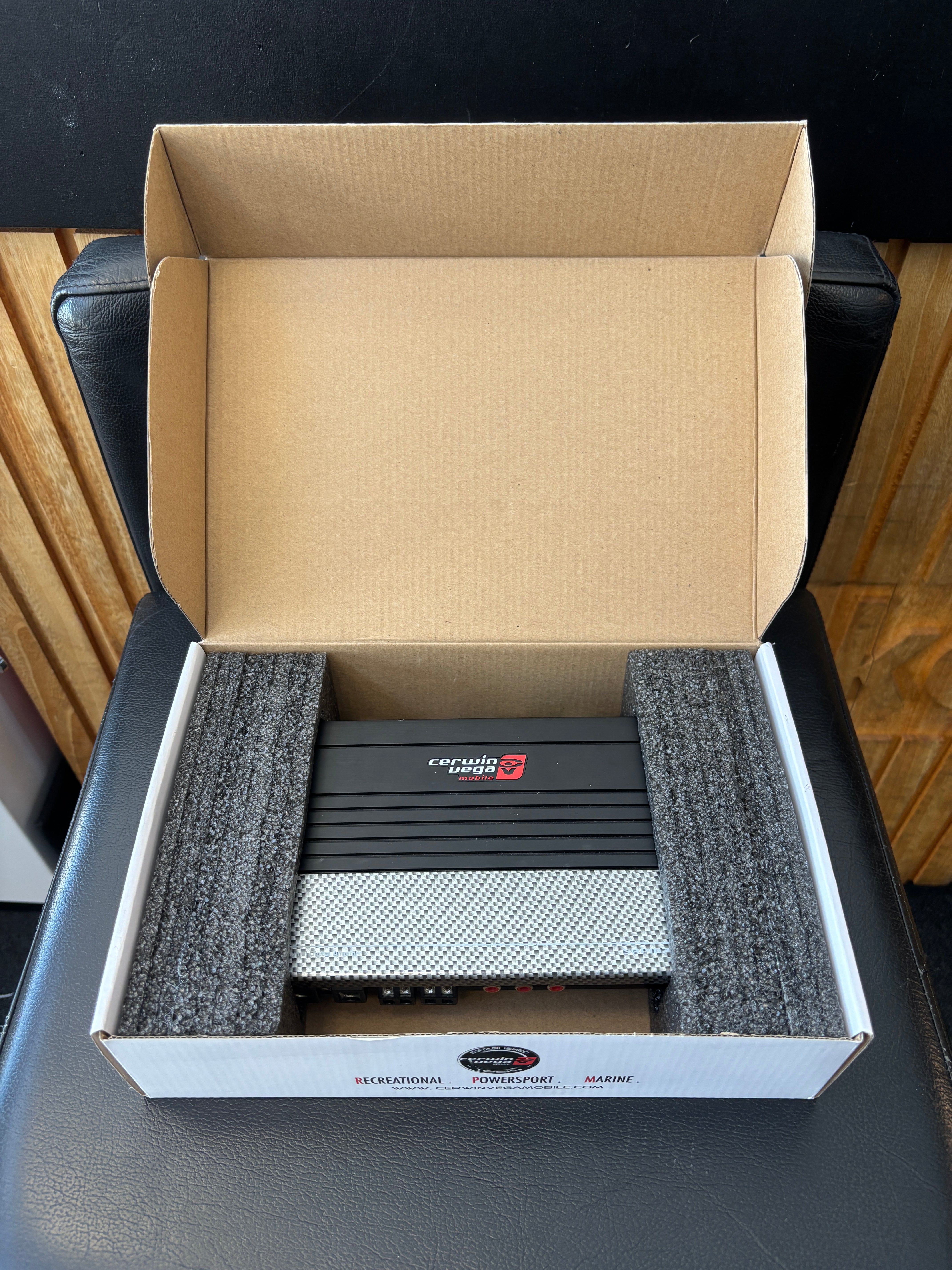 Cerwin-Vega! SRPM700.4D Poistomyynti