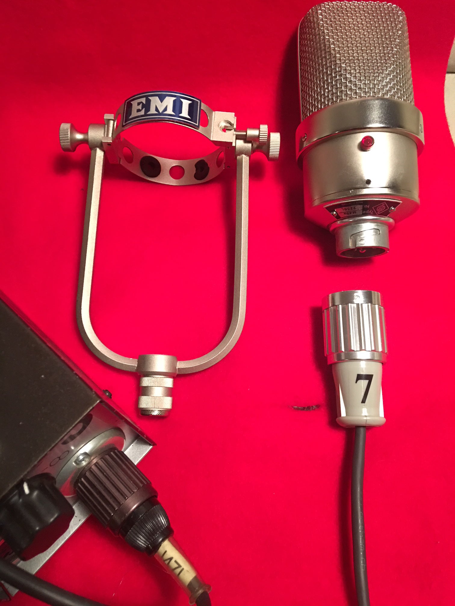 Vinyyli LP: 7RAY feat. Triple Ace – Jazzy Zoetrope