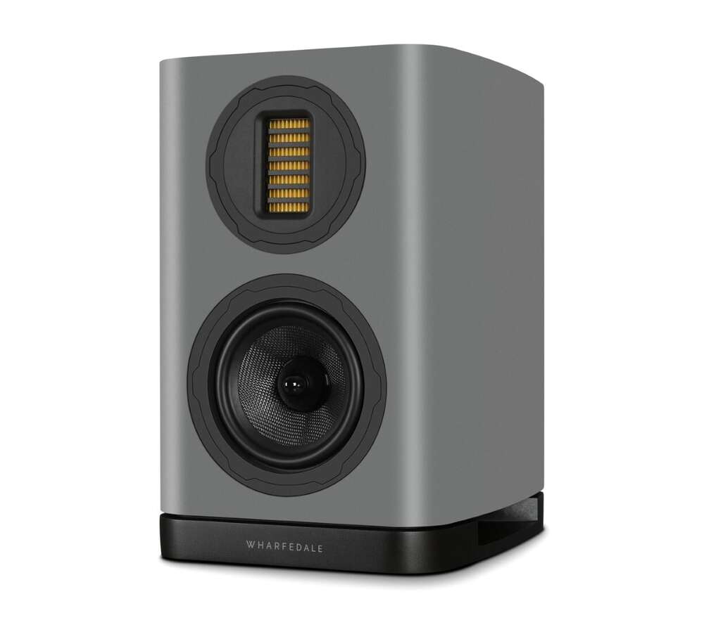 Wharfedale EVO 5.1 floorstanding speaker pair