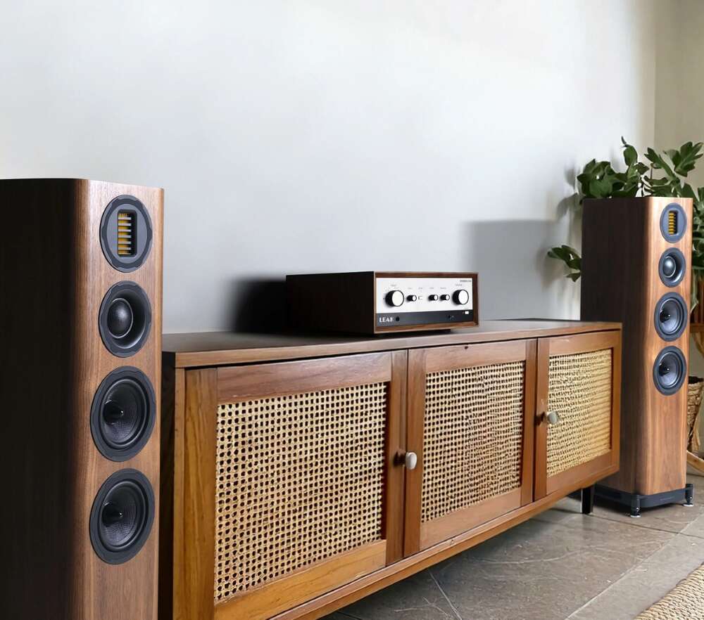 Wharfedale EVO 5.4 floorstanding speaker pair