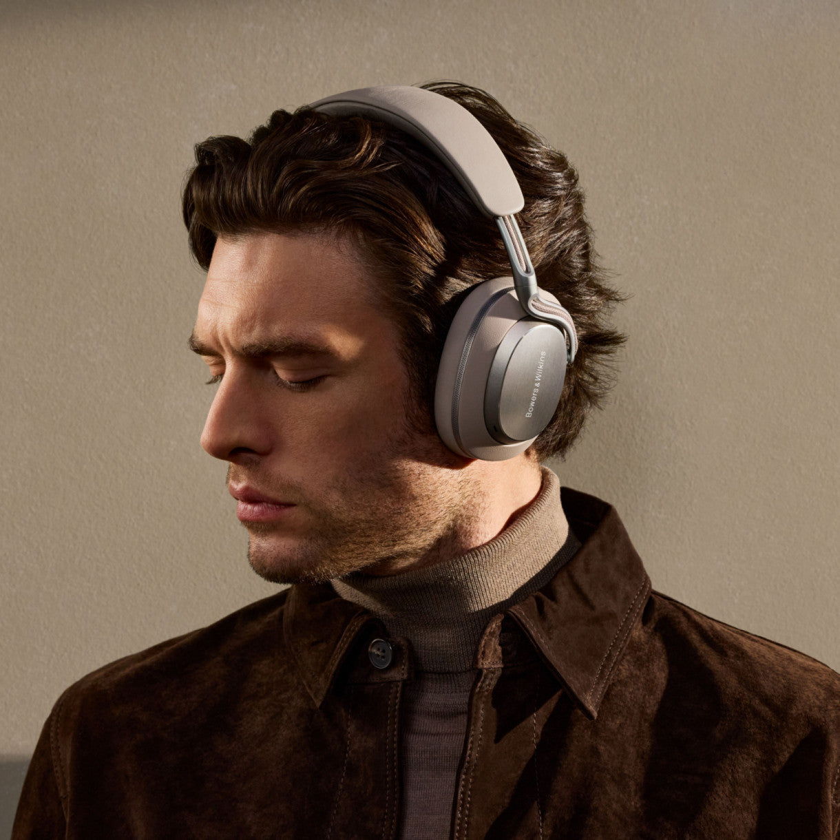 Bowers &amp; Wilkins PX8 S2 noise-canceling headphones