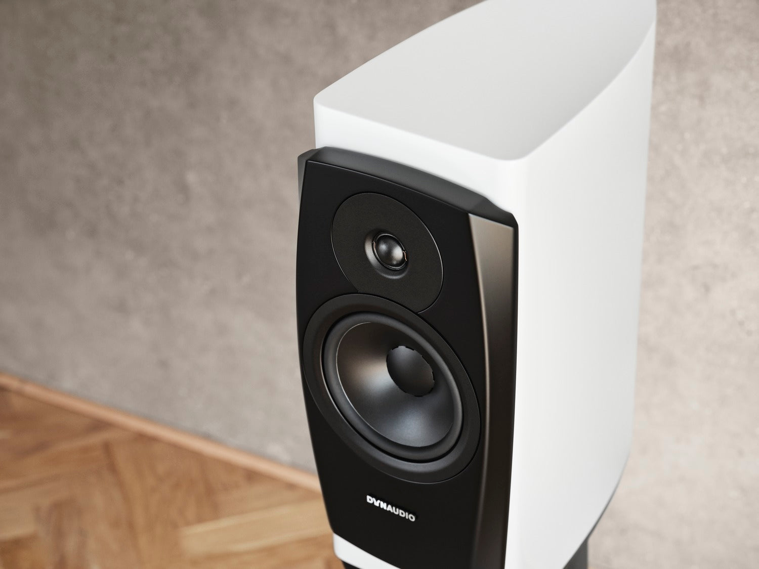 Dynaudio Confidence 20A active speaker pair