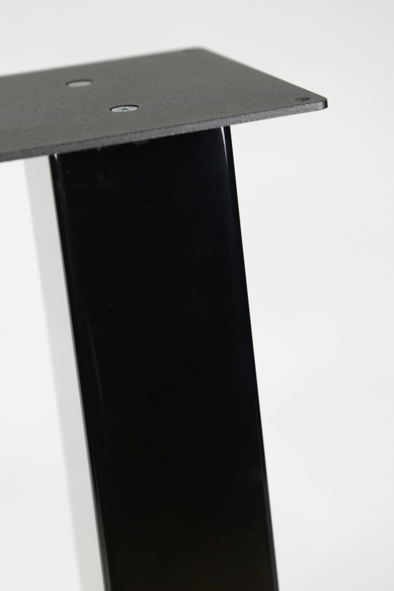 Elac LS100 kaiutinjalustapari - Audiokauppa.fi