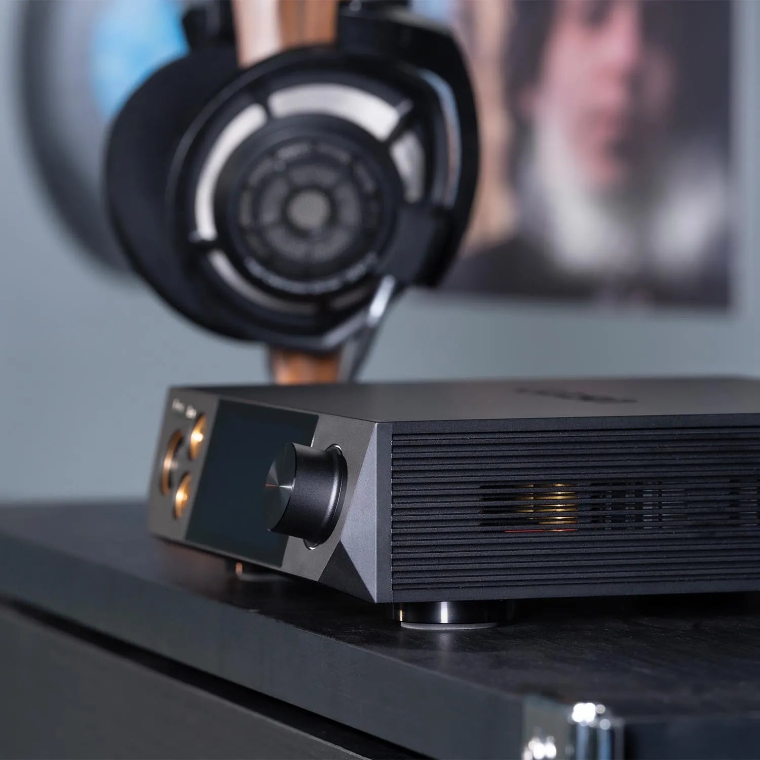 Luxsin X8 kuulokevahvistin / DAC