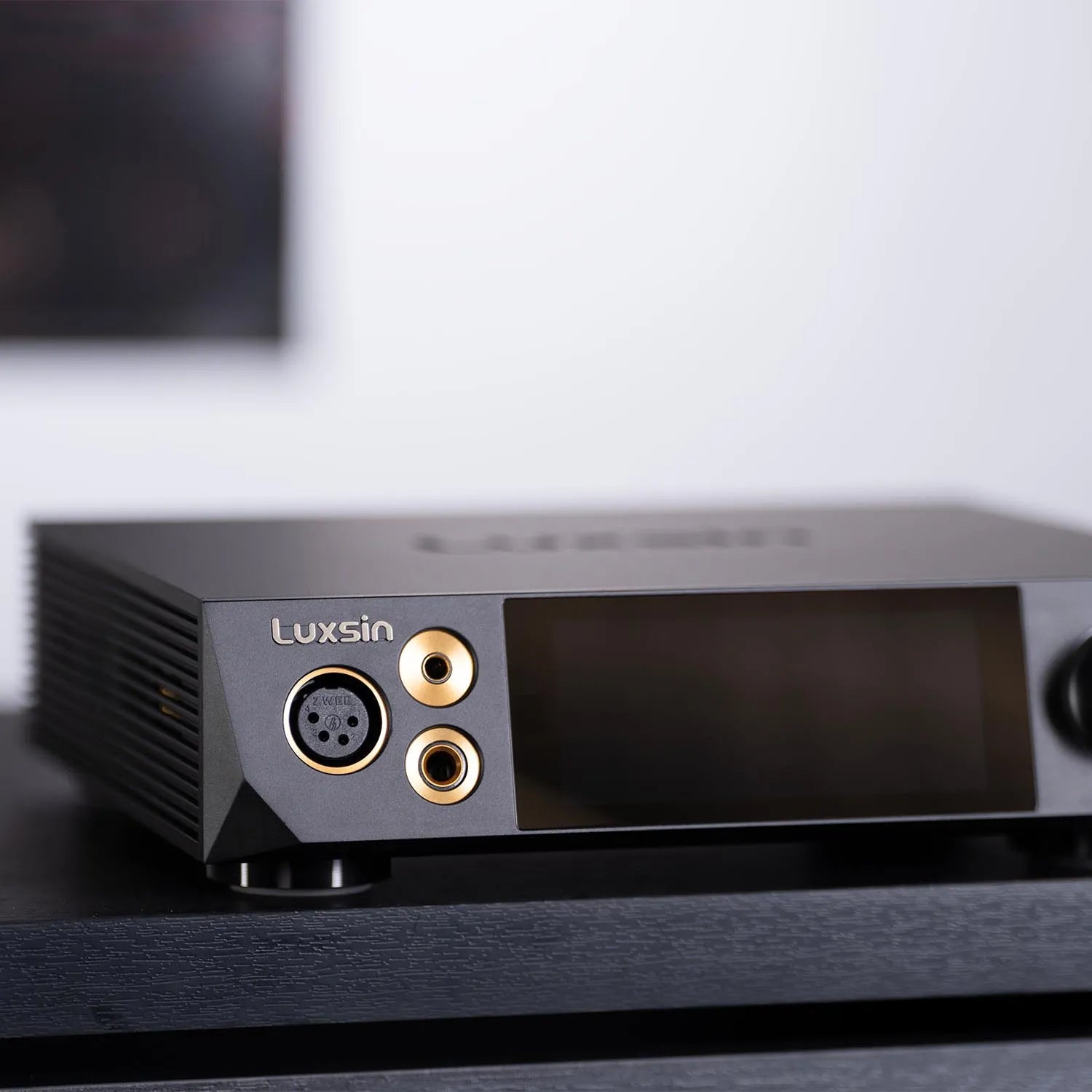 Luxsin X8 kuulokevahvistin / DAC