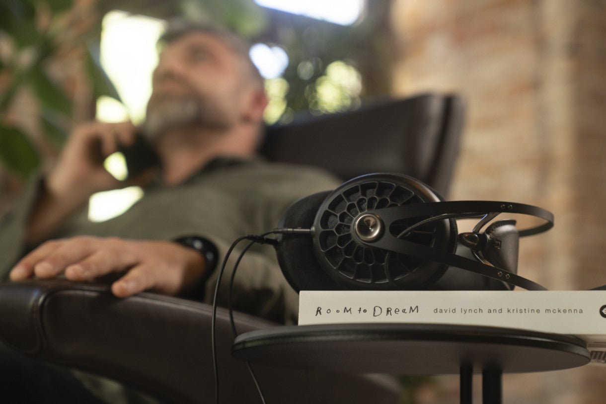 Meze Audio 105 AER sankakuulokkeet - Audiokauppa.fi