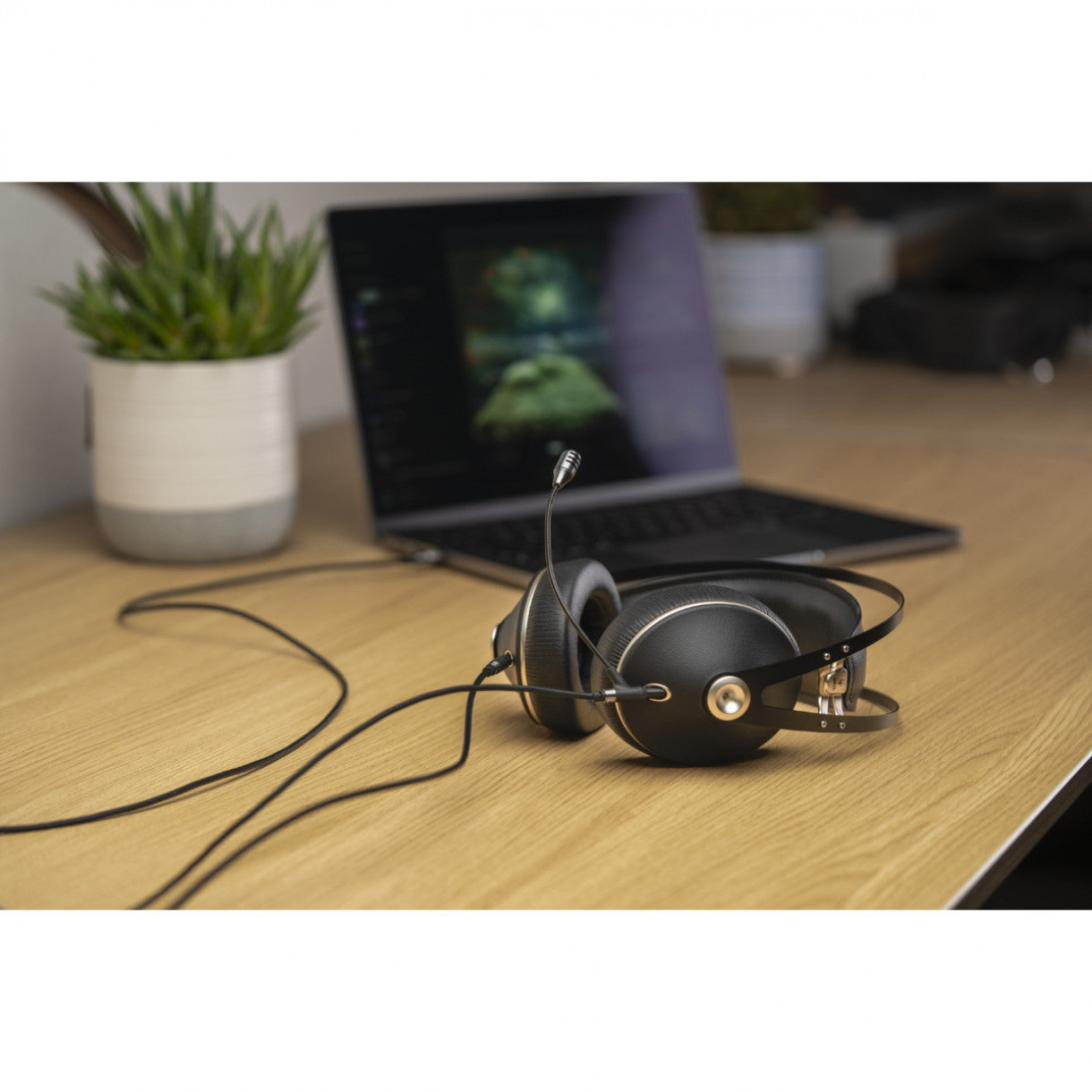 Meze Audio 99 NEO Headset kuulokemikrofoni