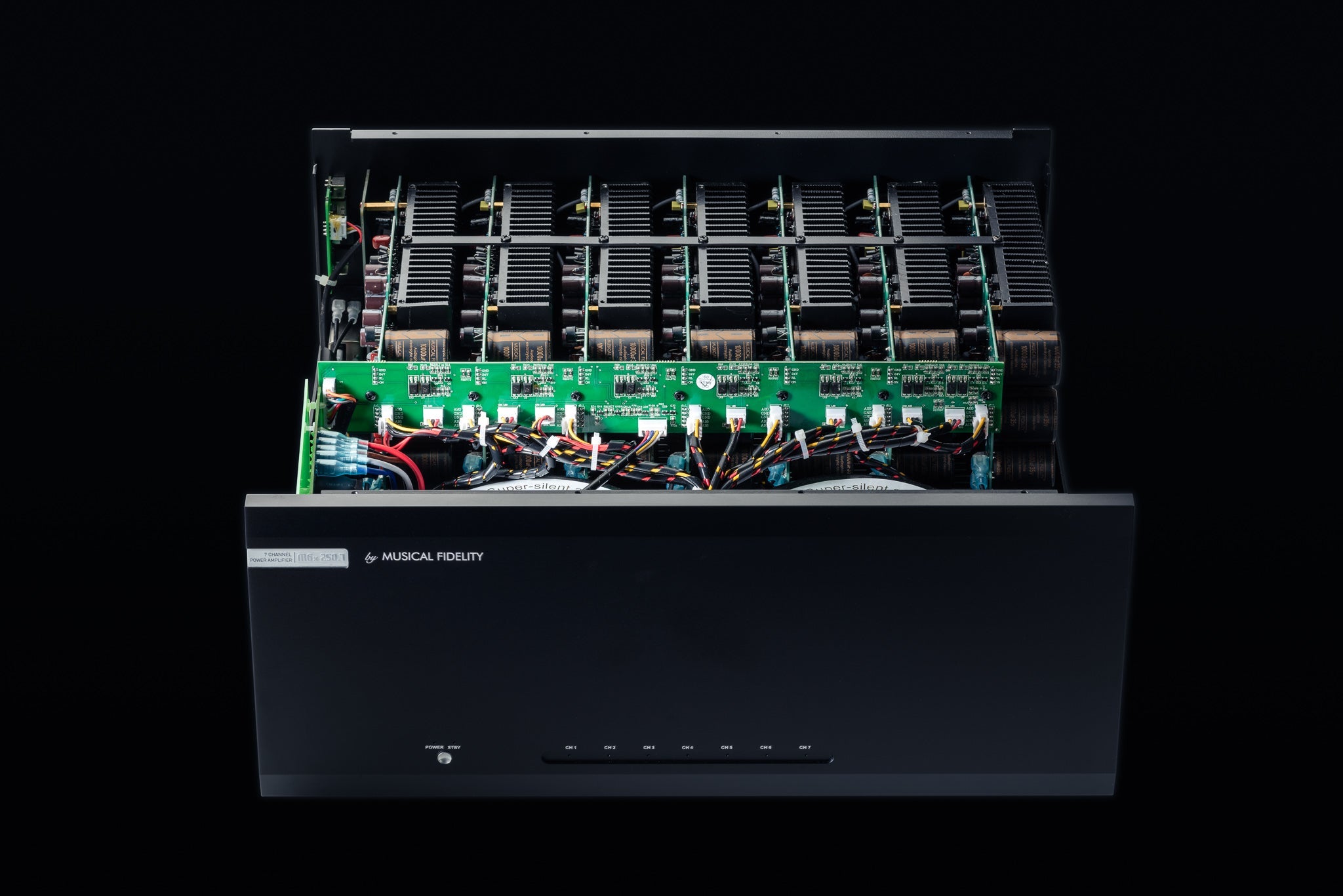 Musical Fidelity M6x 250.7, 7 kanavainen päätevahvistin - Audiokauppa.fi