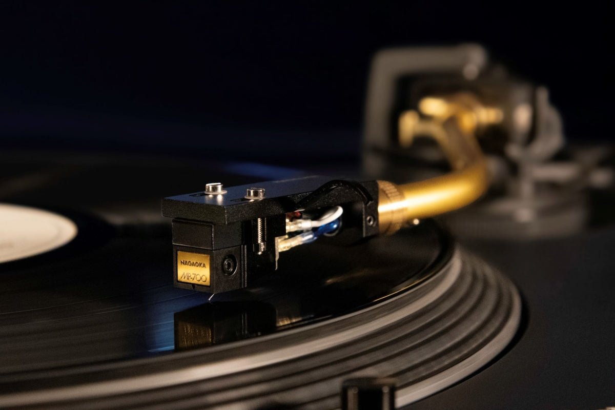 Nagaoka MP - 700H äänirasia + kelkka - Audiokauppa.fi