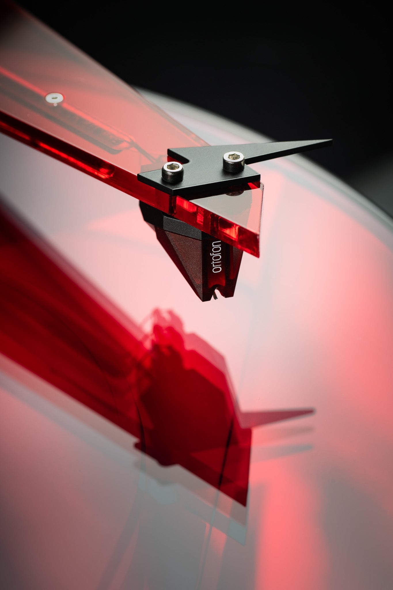 Pro - Ject AC/DC levysoitin Limited Special Edition - Audiokauppa.fi