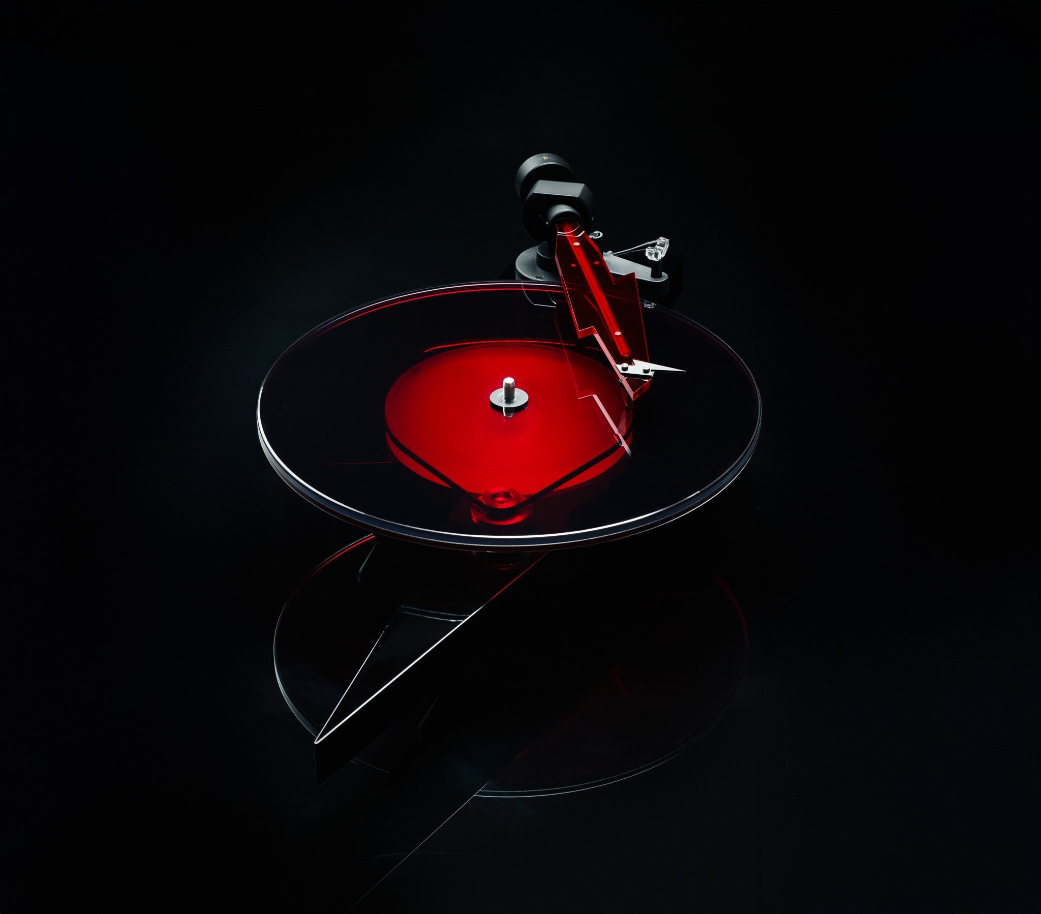 Pro - Ject AC/DC levysoitin Limited Special Edition - Audiokauppa.fi