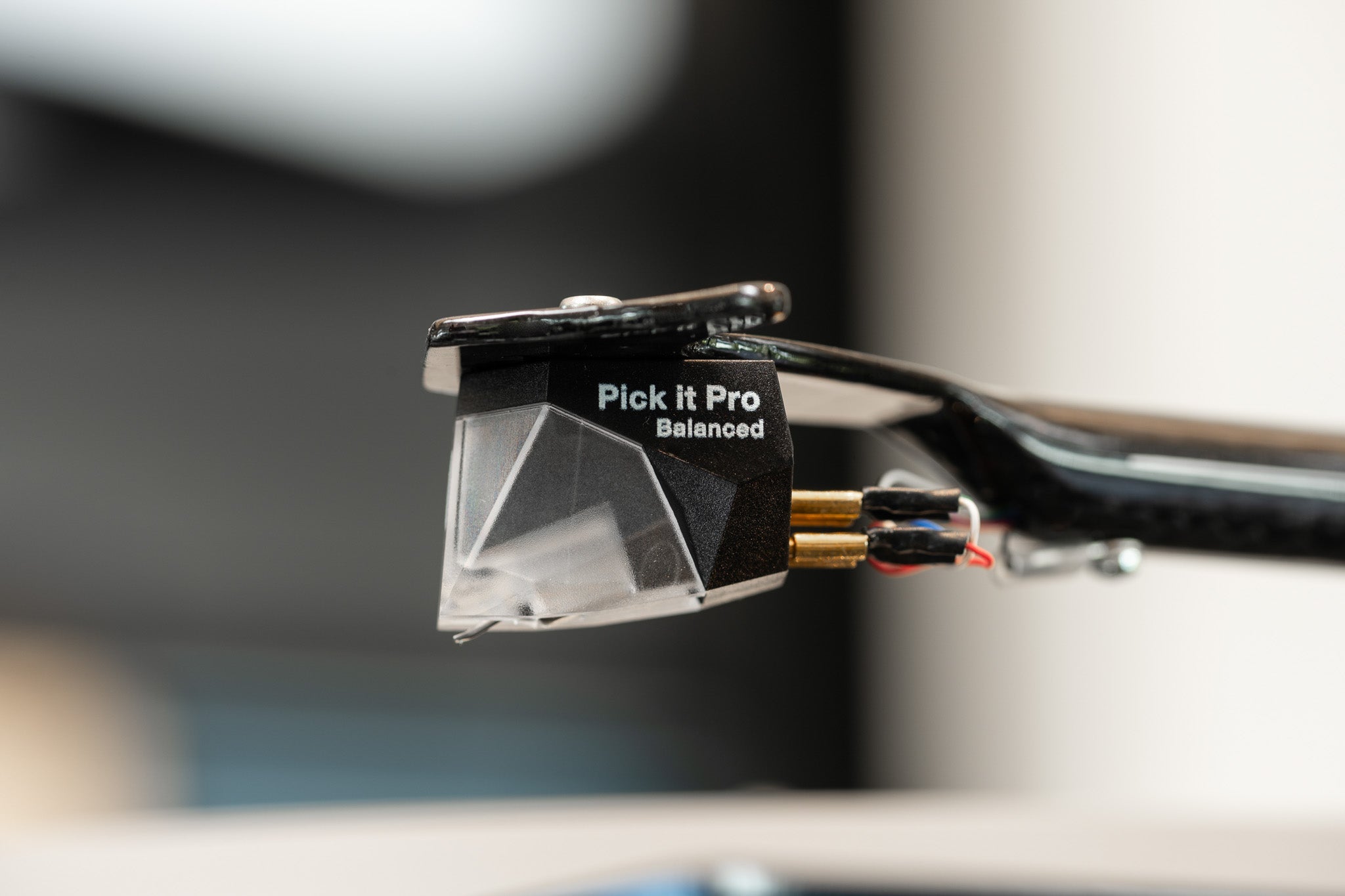 Pro - Ject Pick It PRO Balanced MM äänirasia - Audiokauppa.fi