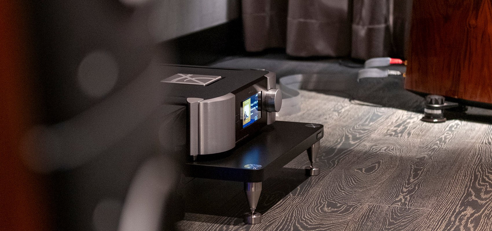 Simaudio MOON 891 North Collection verkkosoitin / esivahvistin - Audiokauppa.fi