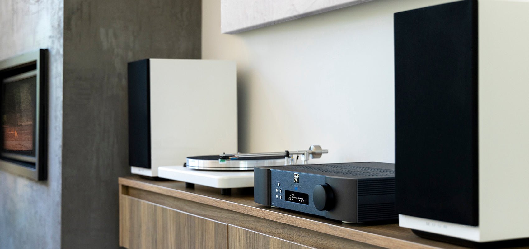 Simaudio MOON Voice 22 jalustakaiutinpari - Audiokauppa.fi
