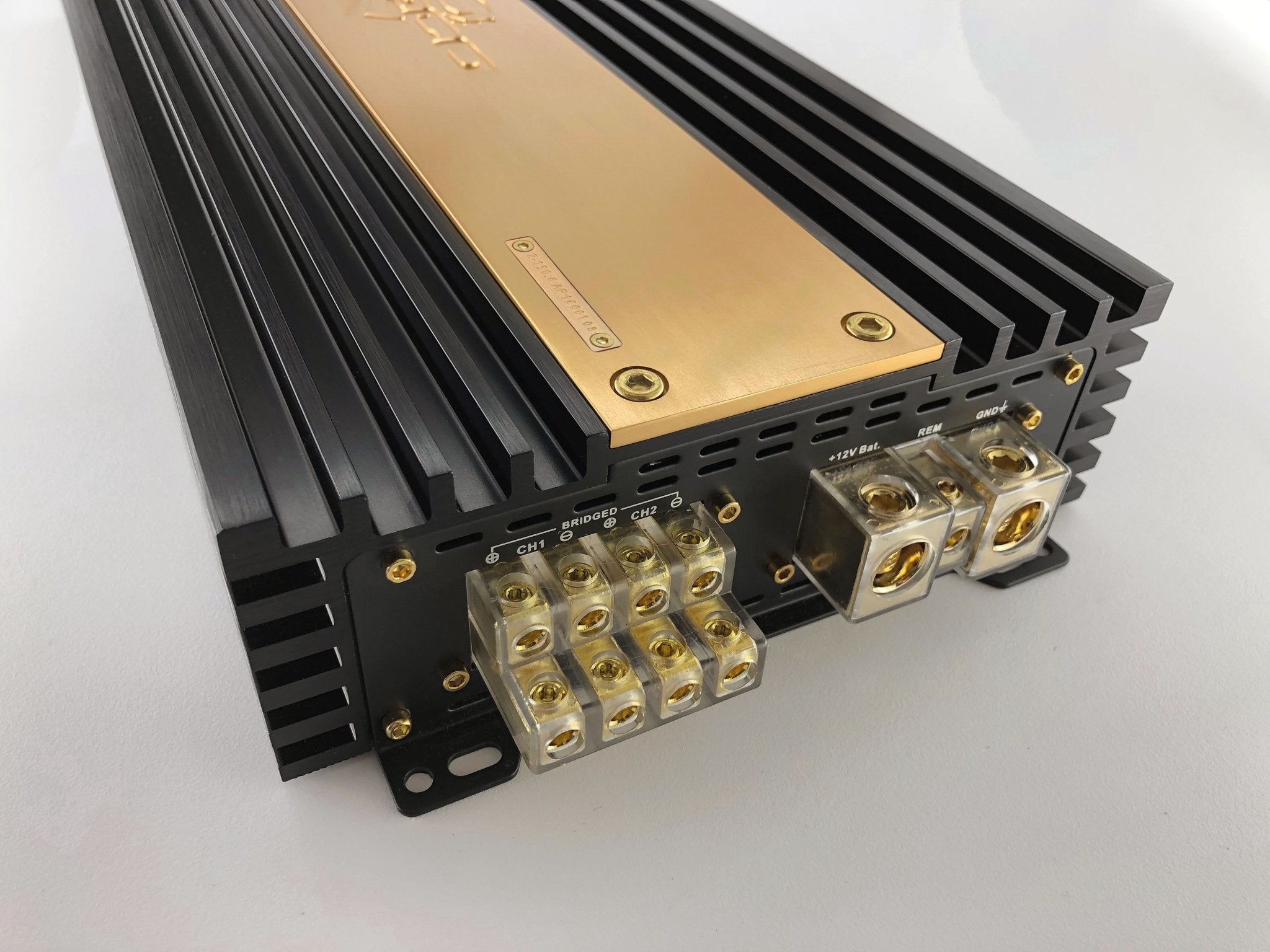 Zapco Z - 150.4 AP 4 - Ch. Audiophile Class A/AB Amplifier, 4Ω: 4 x 150 watts - Audiokauppa.fi