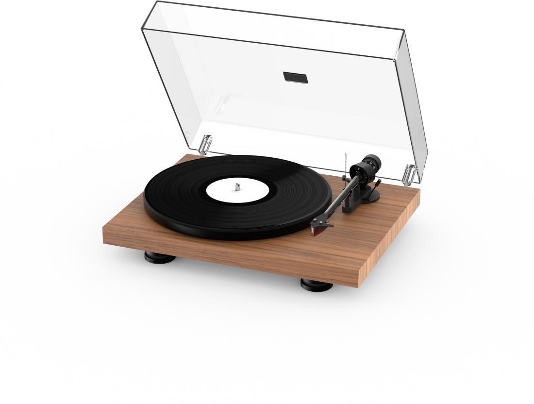 Pro-Ject Debut Carbon EVO turntable
