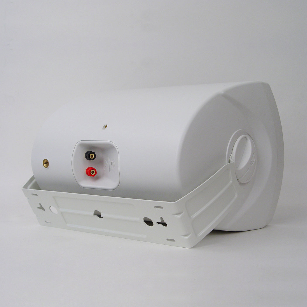 Klipsch AW-650 pair of outdoor speakers