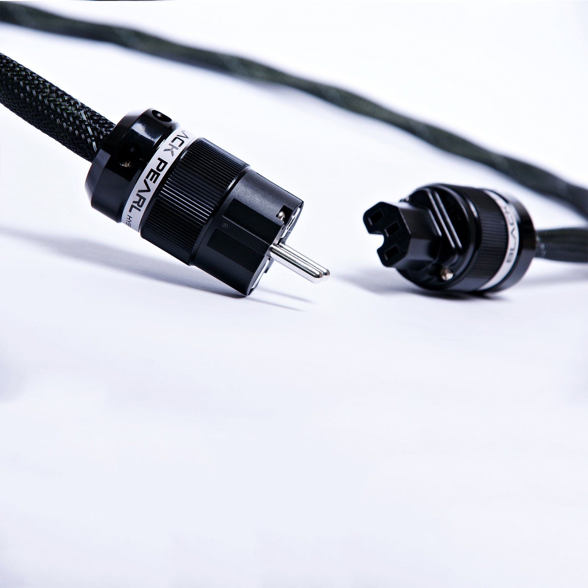 ENERR Black Pearl Hybrid power cable.