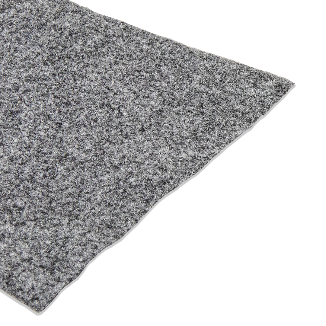 FOUR Connect upholstery felt SILVER 1.36mx45.5m 4-HPHE