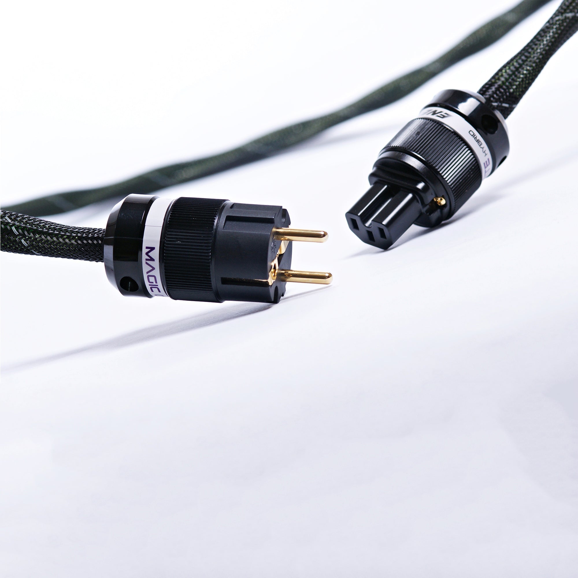 ENERR Magic Gate Hybrid virtakaapeli. - Audiokauppa.fi